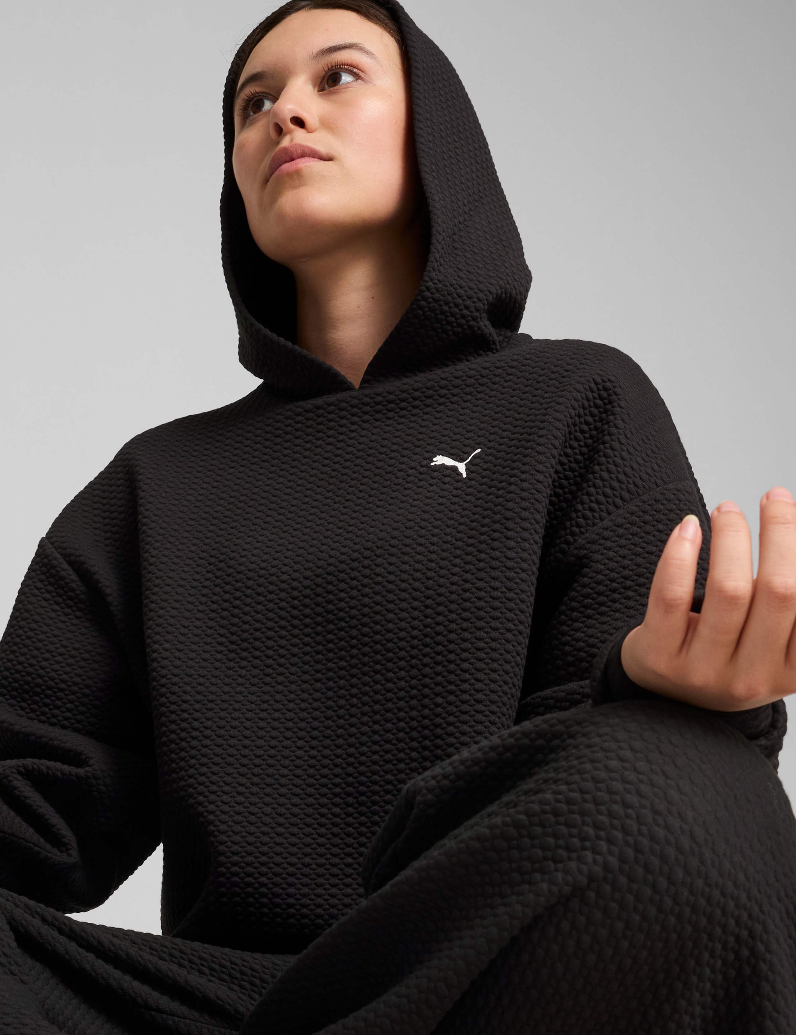 Q4 Studio Cotton Blend Textured Hoodie 5 of 8