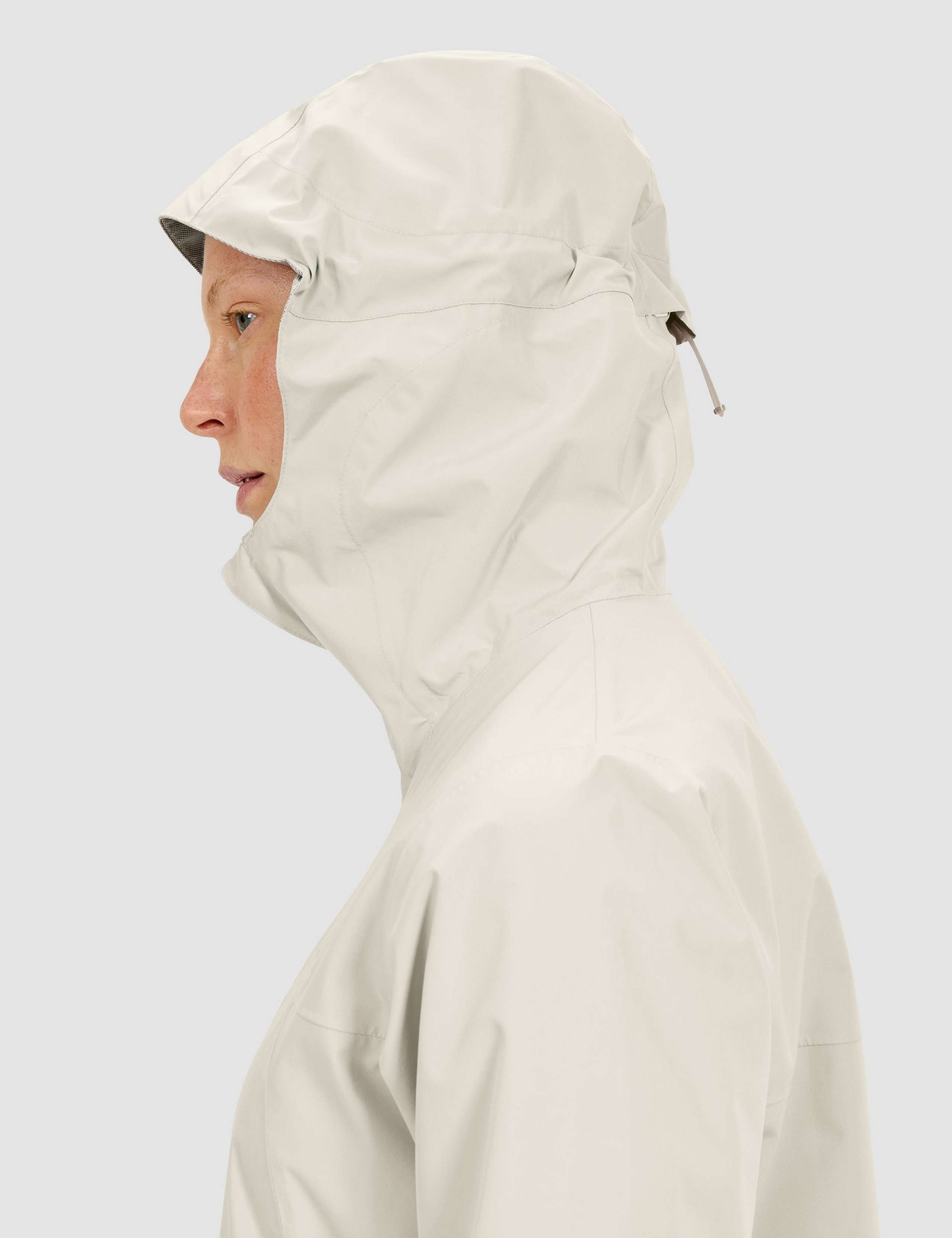 Deluge Pro 3.0 Waterproof Hooded Raincoat 2 of 5