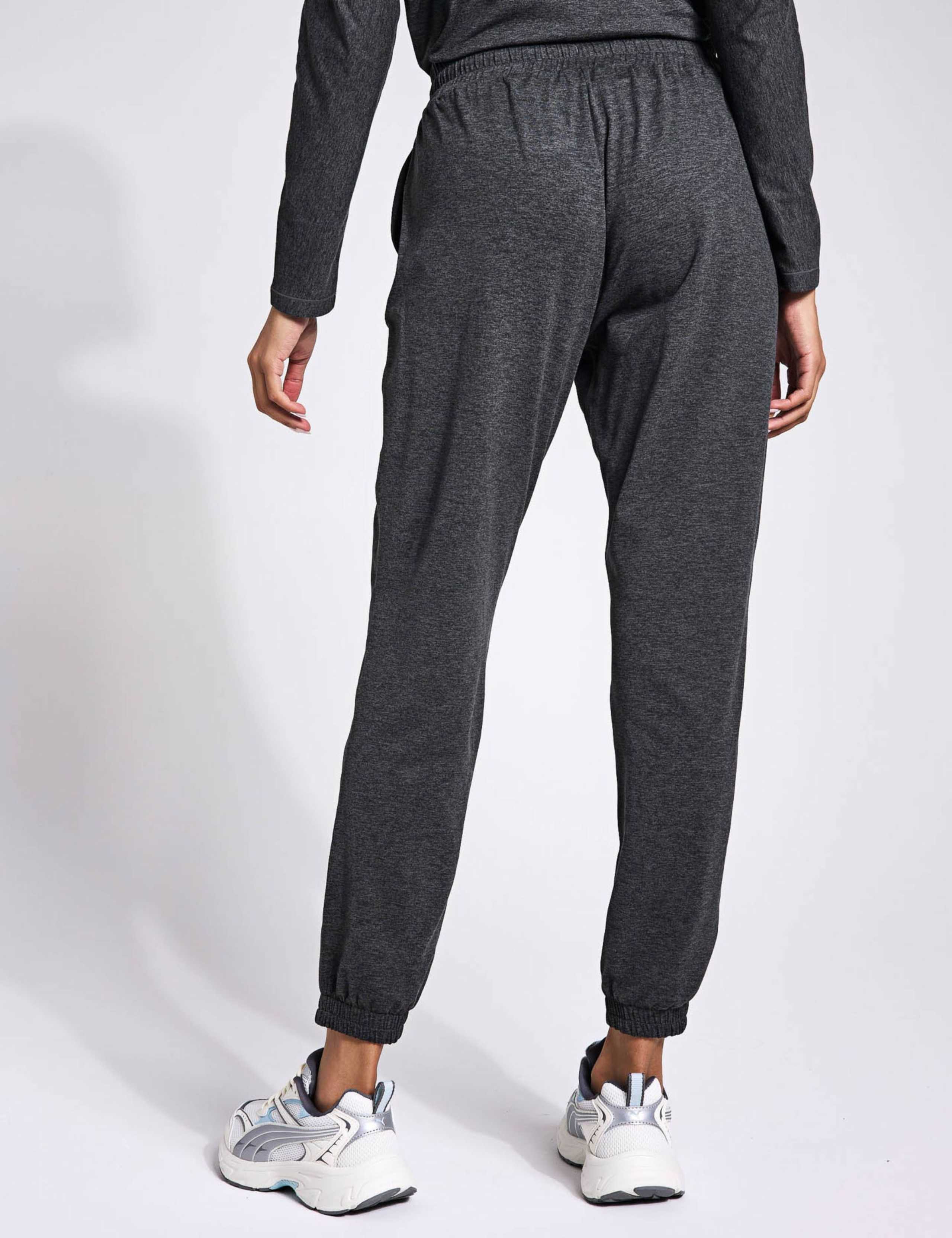 ReSet Cuffed High Waisted Relaxed Joggers 2 of 4