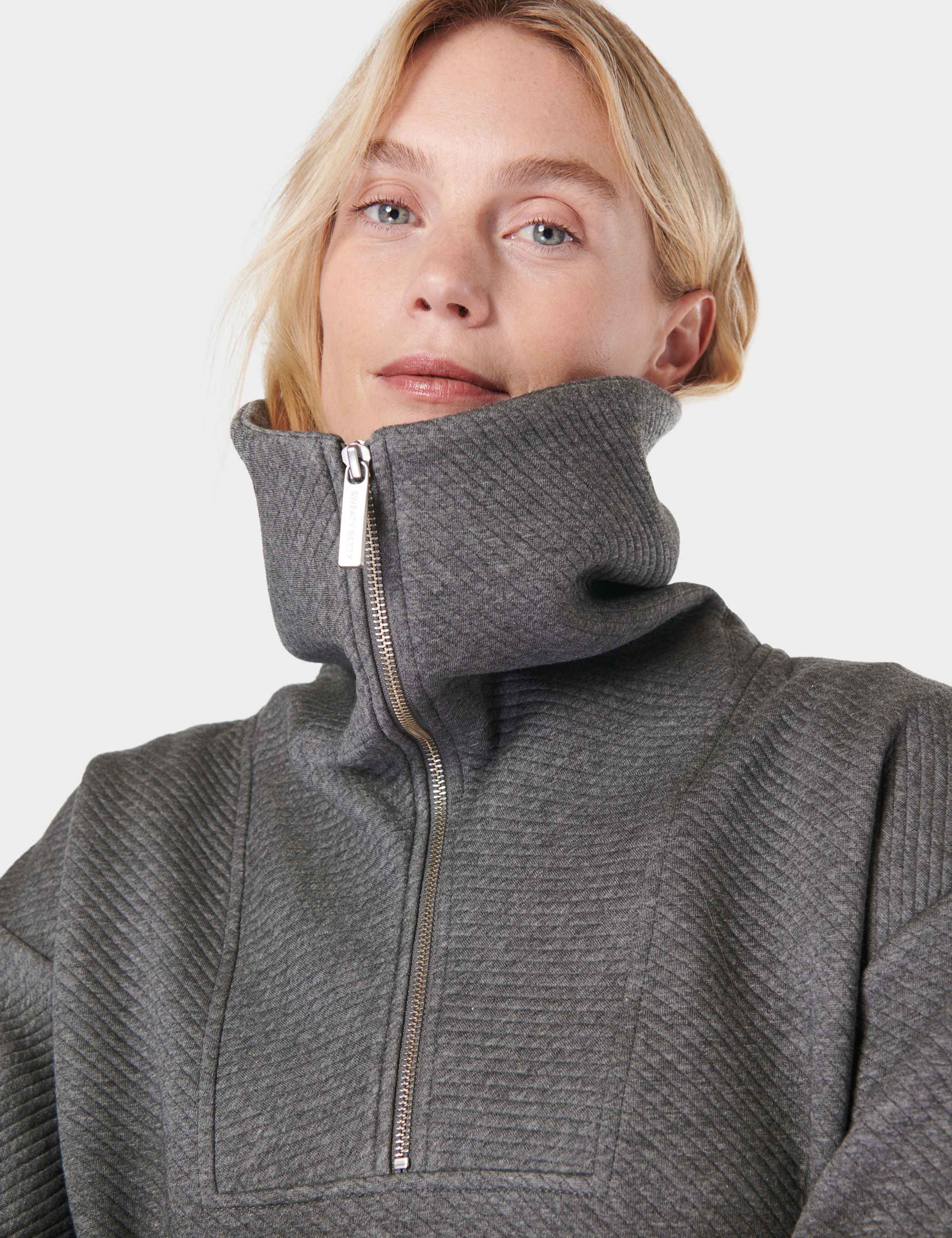 Radiant Ribbed Collared Half Zip Sweatshirt 5 of 6