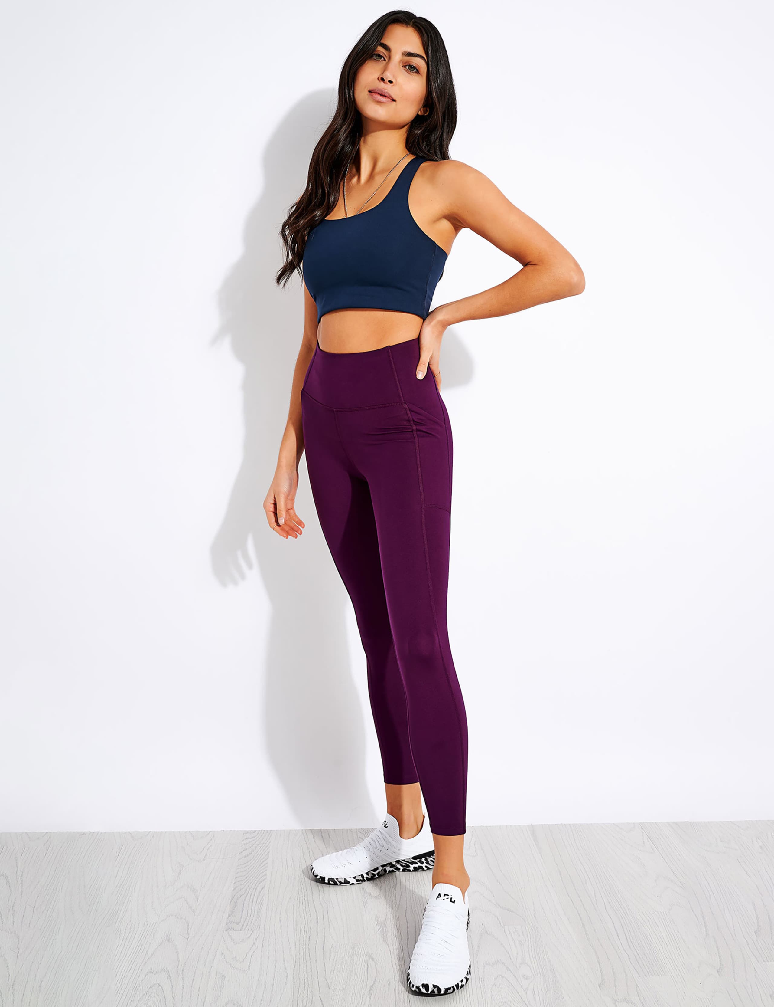 Pocket High Waisted 7/8 Leggings 4 of 4