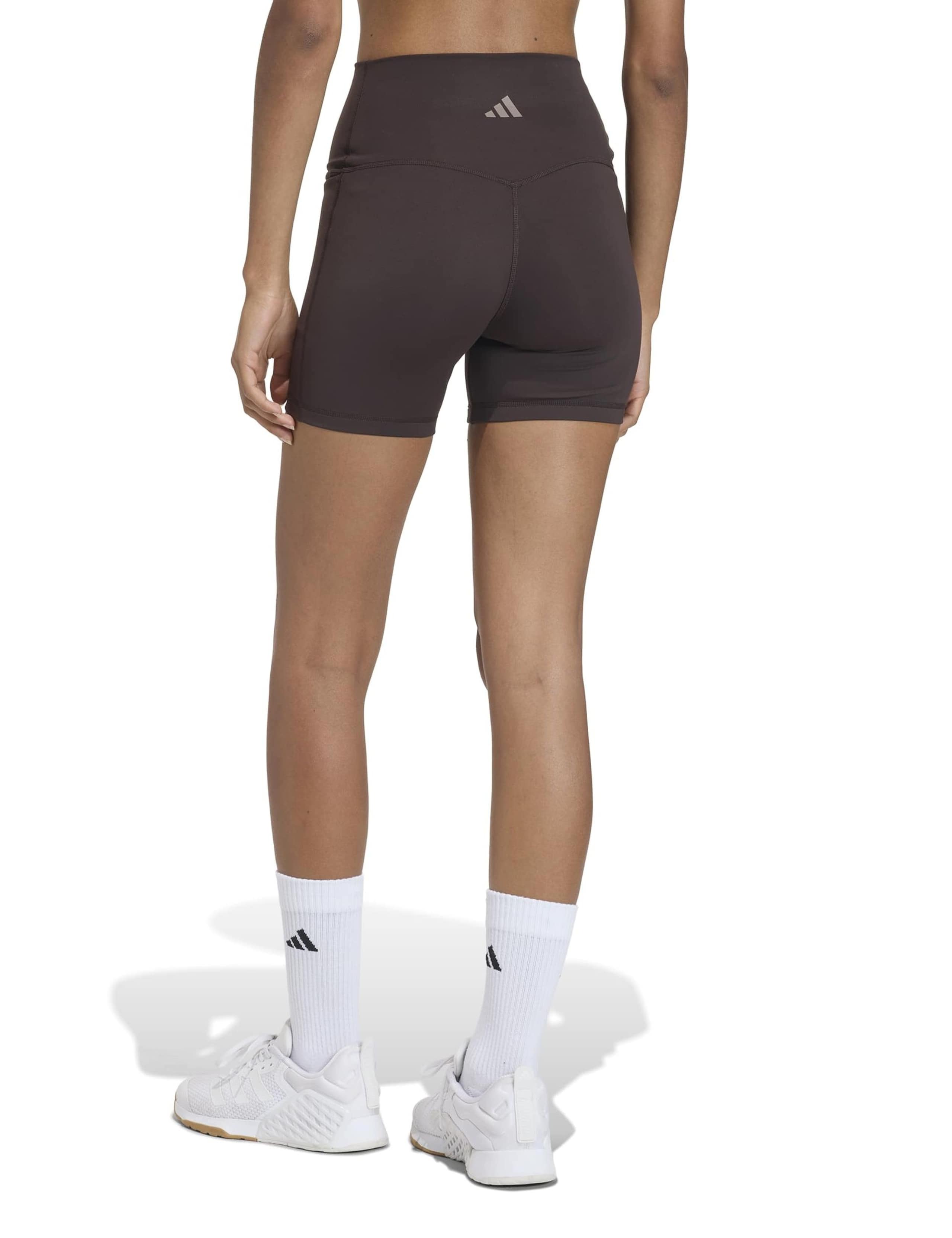 3 Stripes Studio All Me Booty Short Leggings 4 of 6