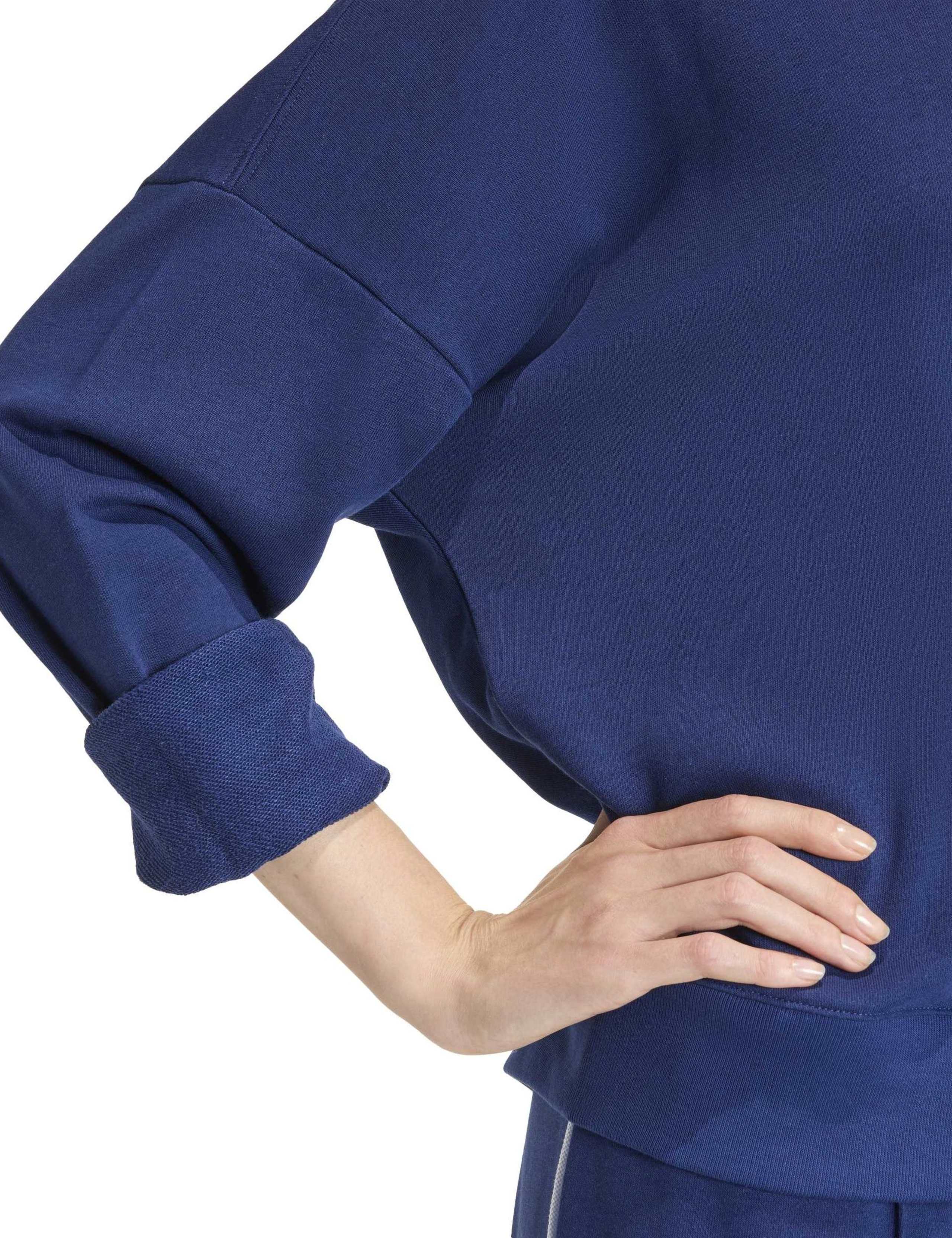 Seasonal Essentials Colourpop Sweatshirt 5 of 5