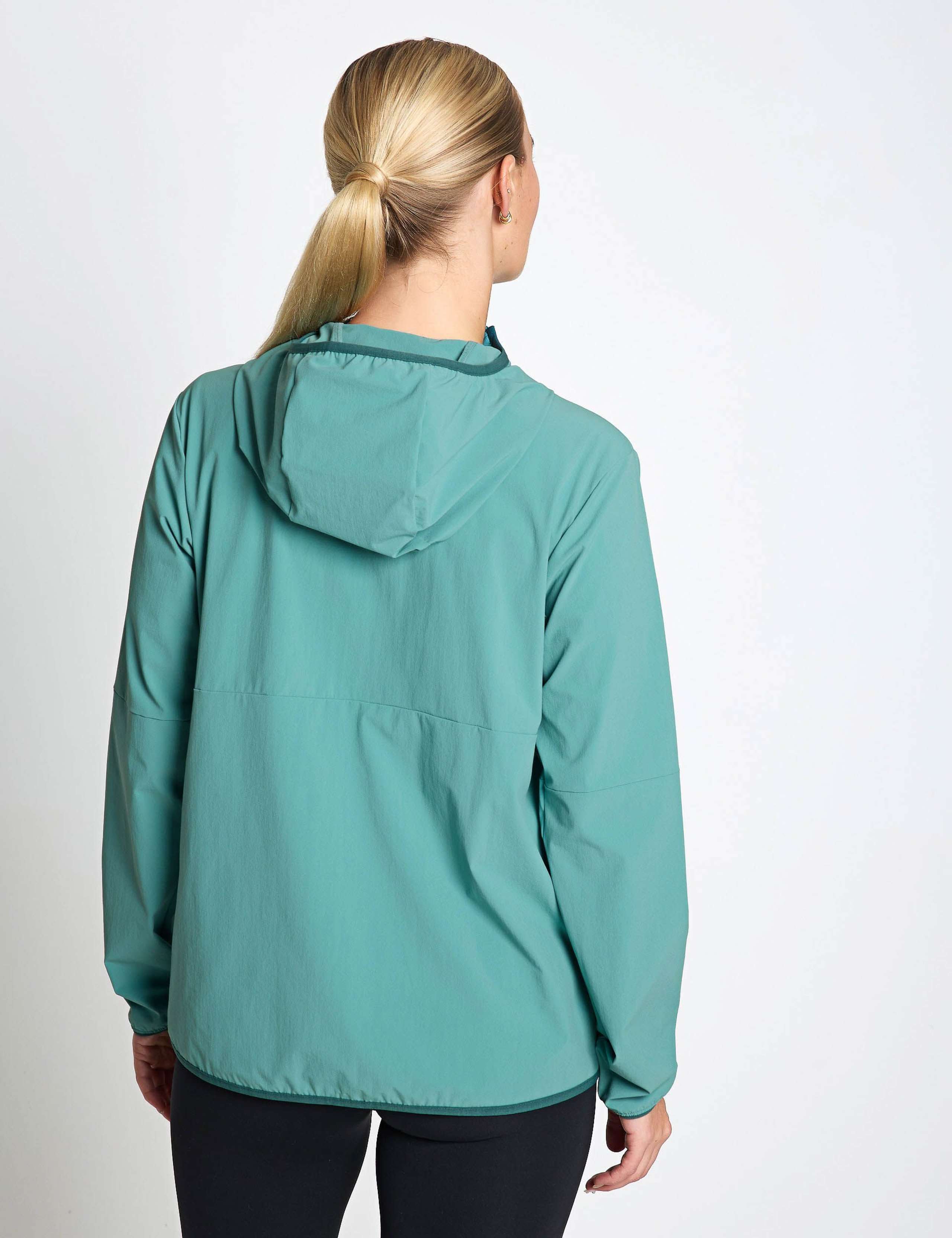 Wandermoor Hooded Half Zip Rain Jacket 3 of 6