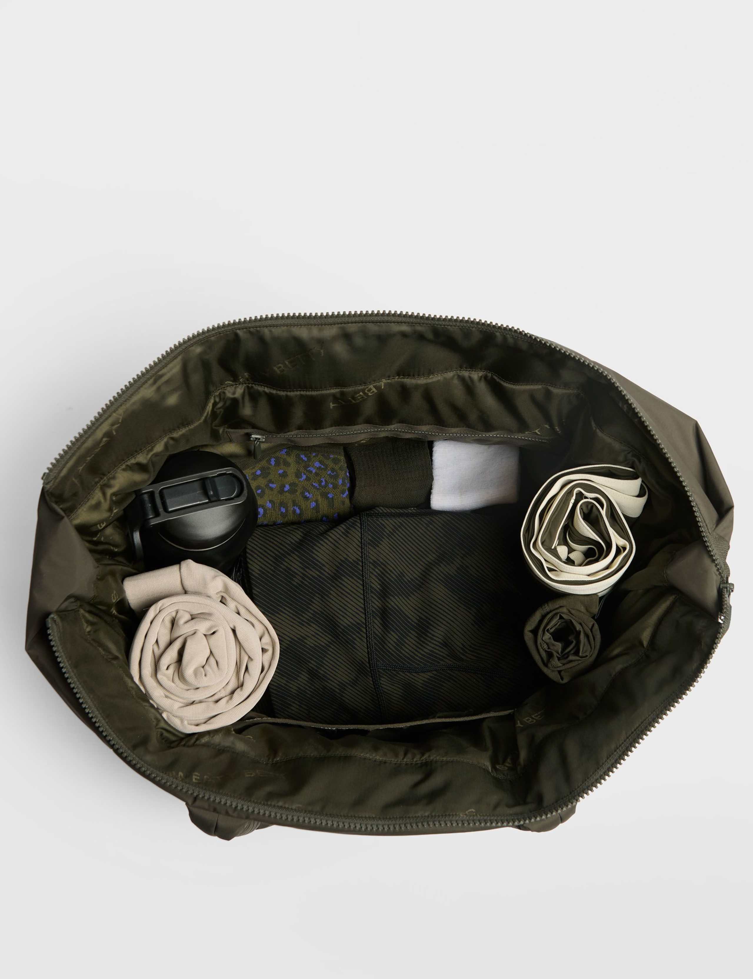 Nimbus Cloud Padded Tote Bag 4 of 6