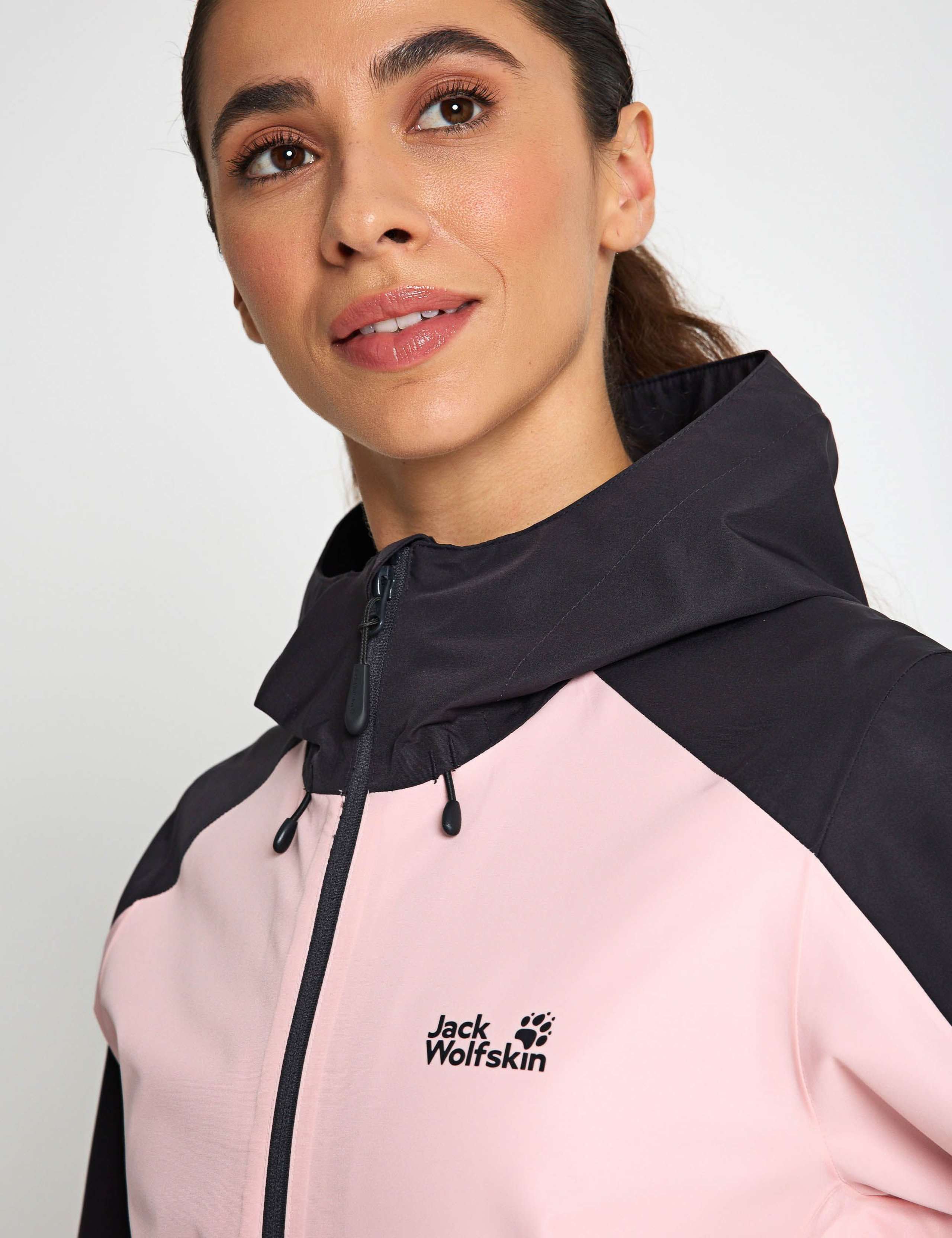 Wildbound 2L Hooded Sports Jacket 3 of 6