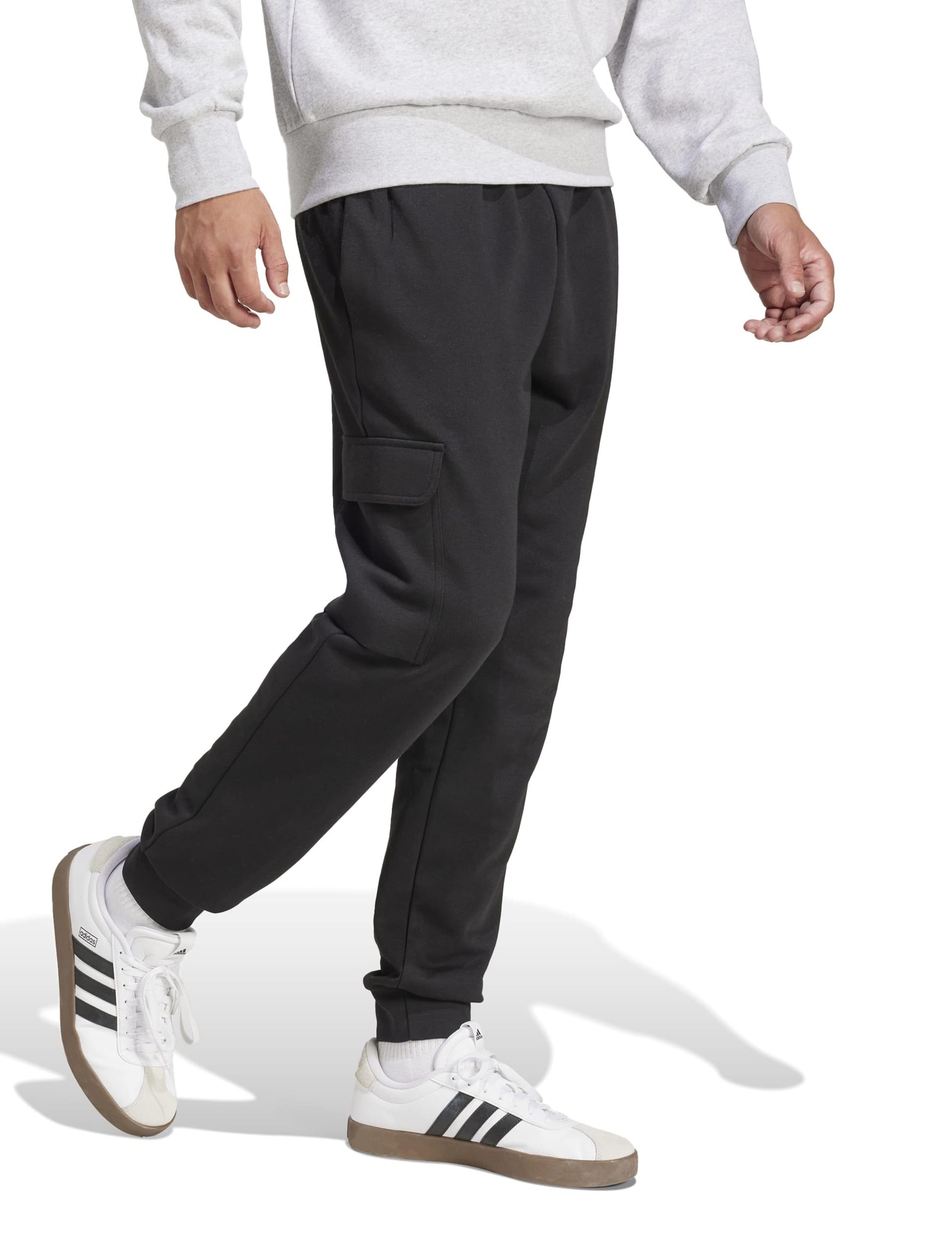 Essentials Feelcozy Fleece Cargo Joggers 3 of 6
