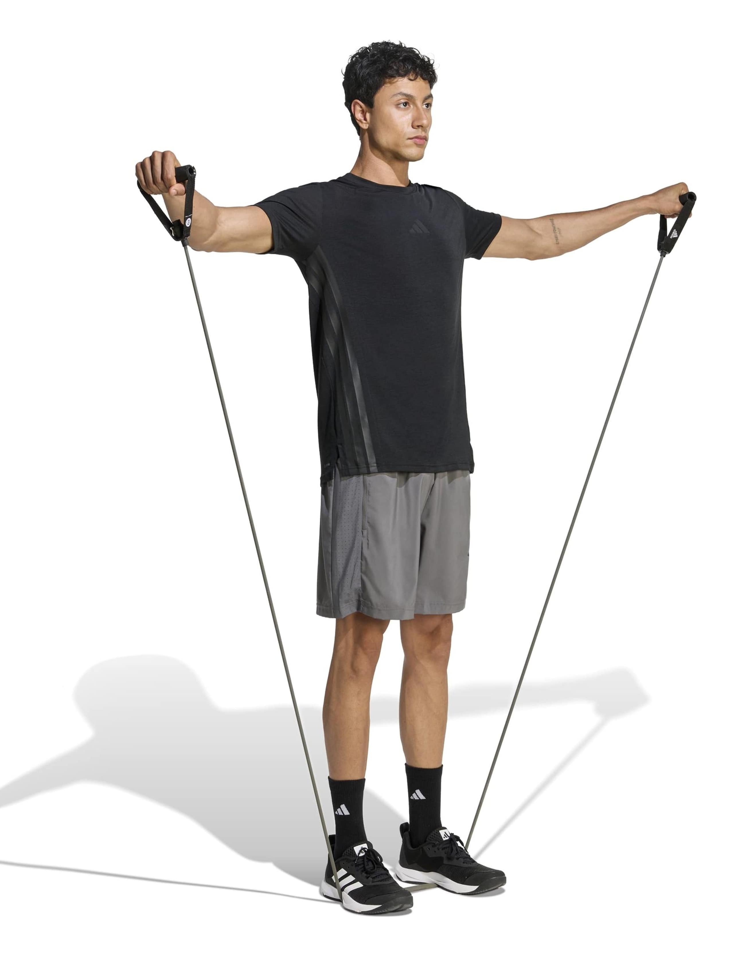 Workout Essentials Elasticated Waist Shorts 3 of 6