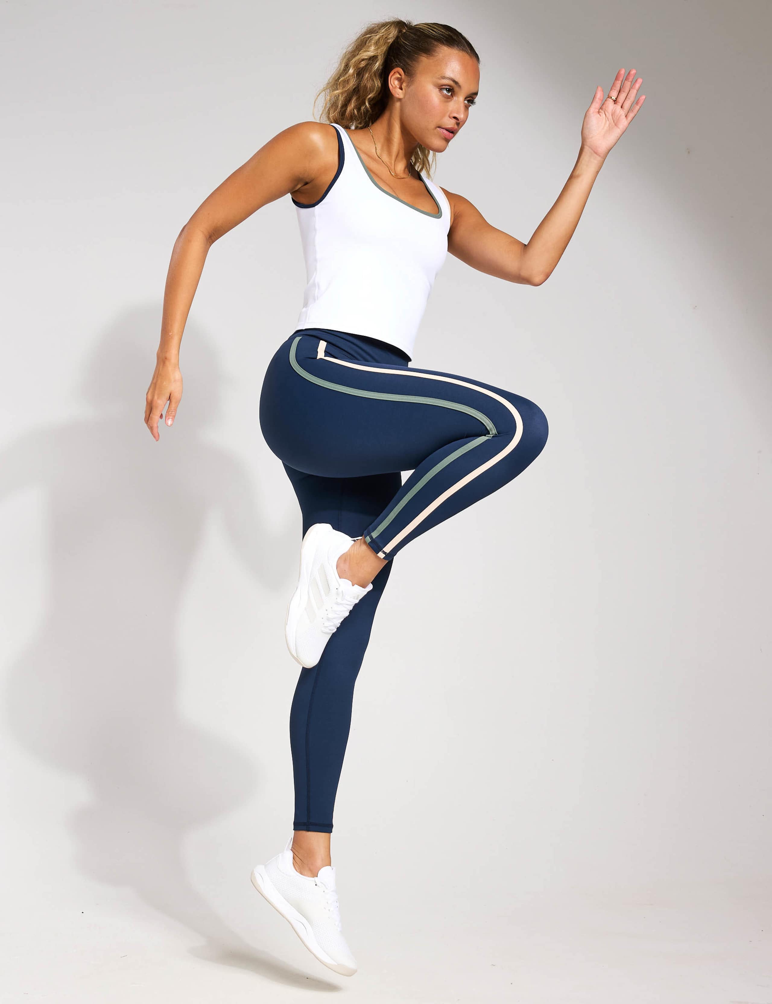 Chelsea Side Stripe High Waisted 7/8 Leggings 2 of 4