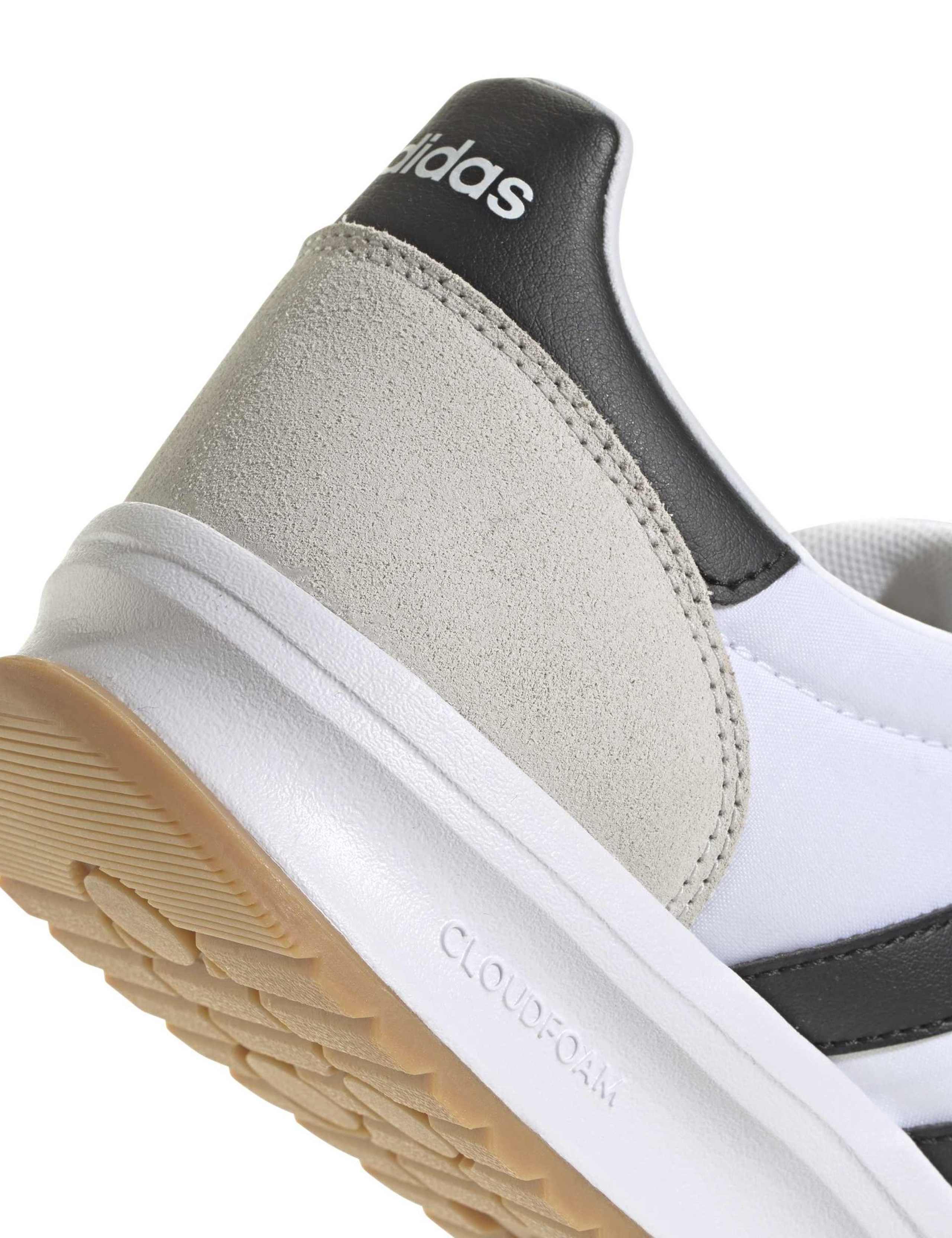 Run 70S 2.0 Leather Trainers 7 of 9