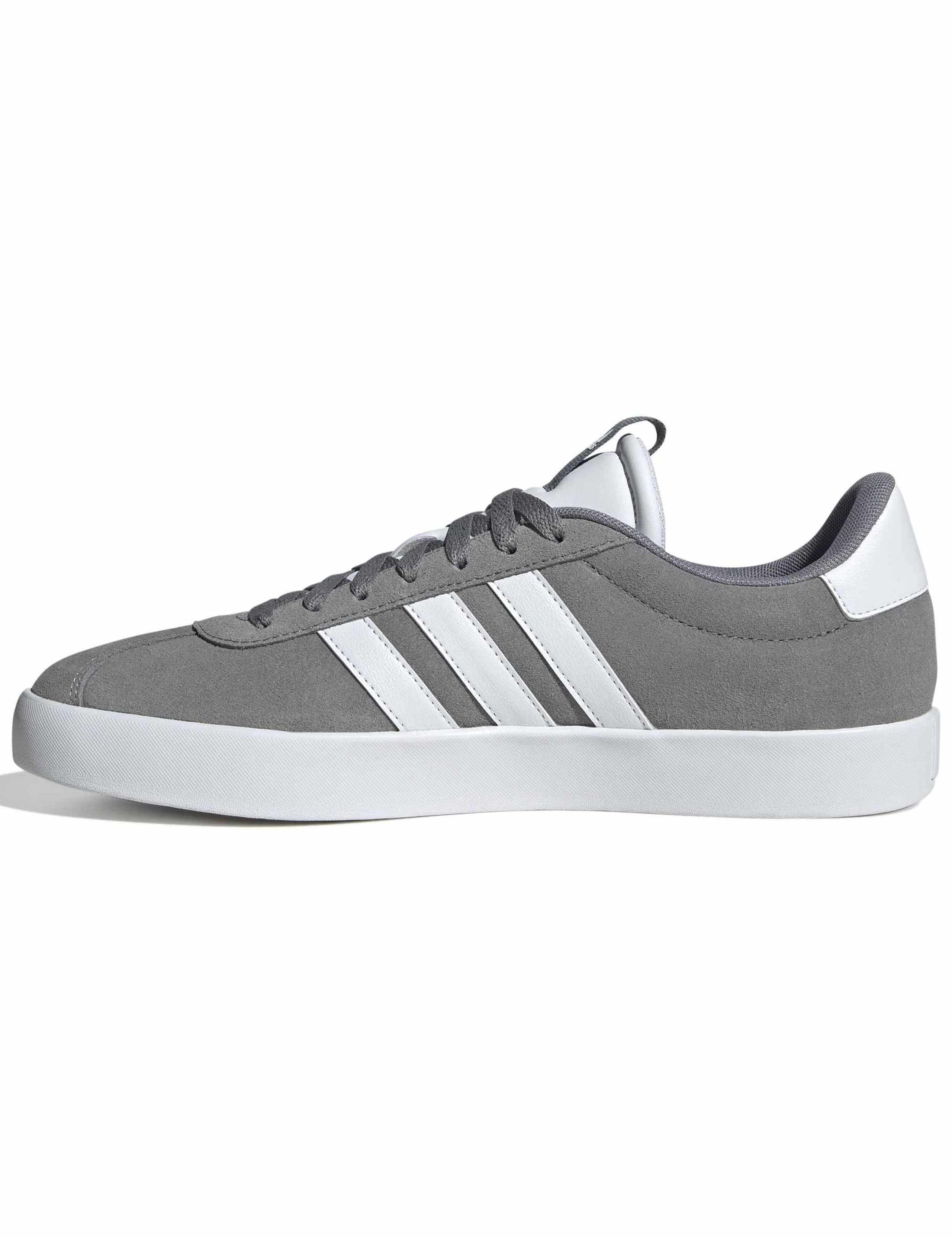 VL Court 3.0 Leather Trainers 8 of 8