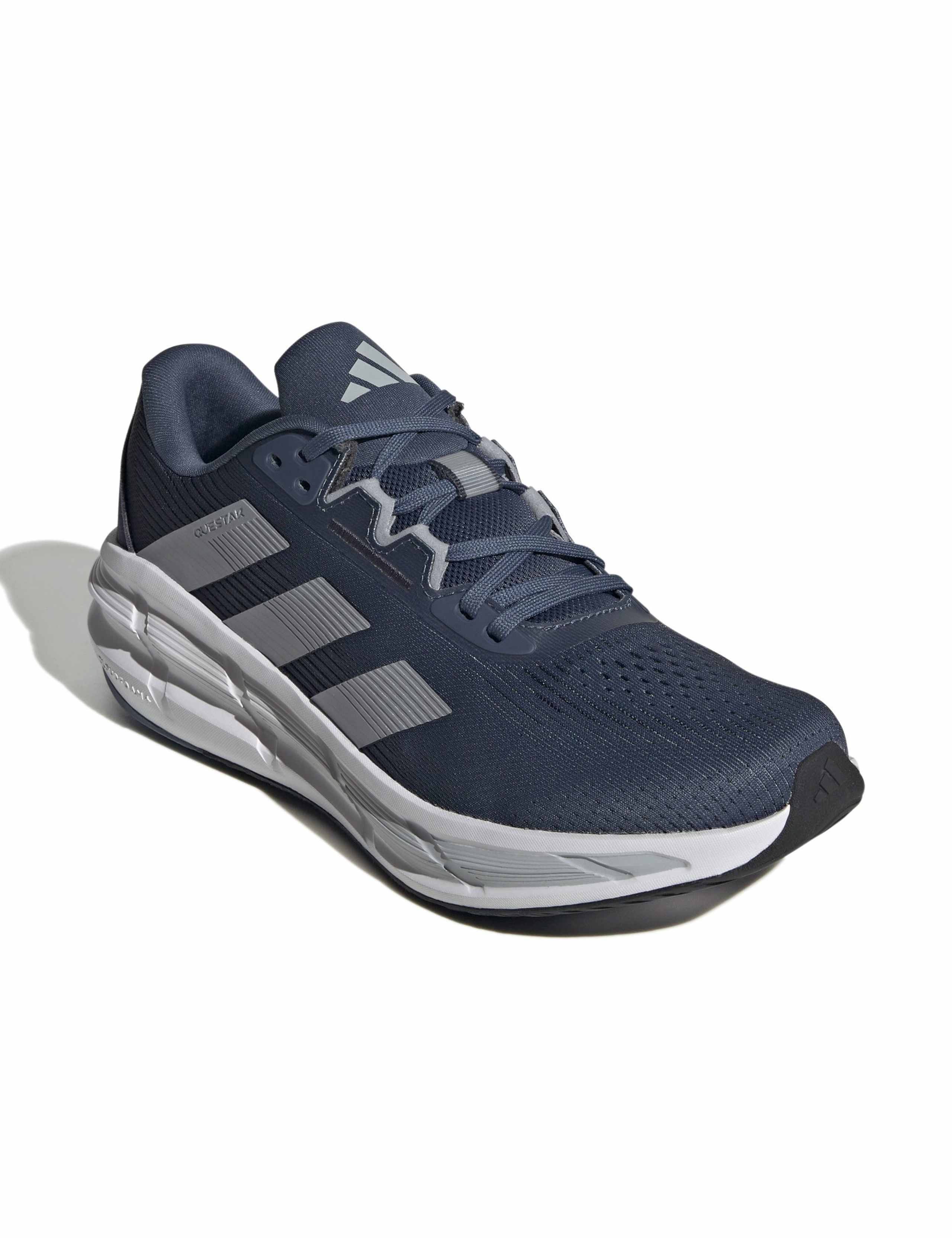 Questar 3 Running Trainers 3 of 8