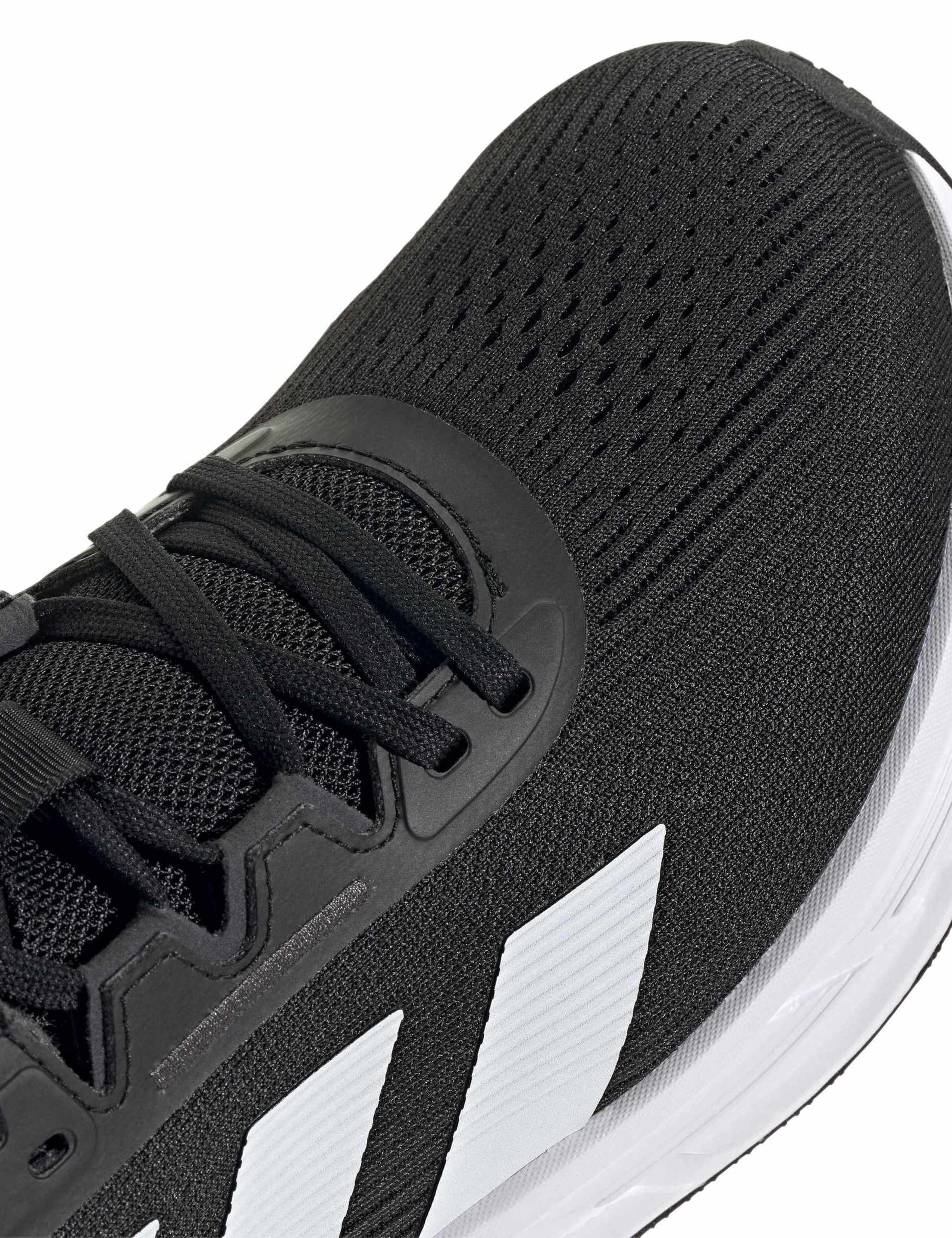 Questar 3 Running Trainers 2 of 8