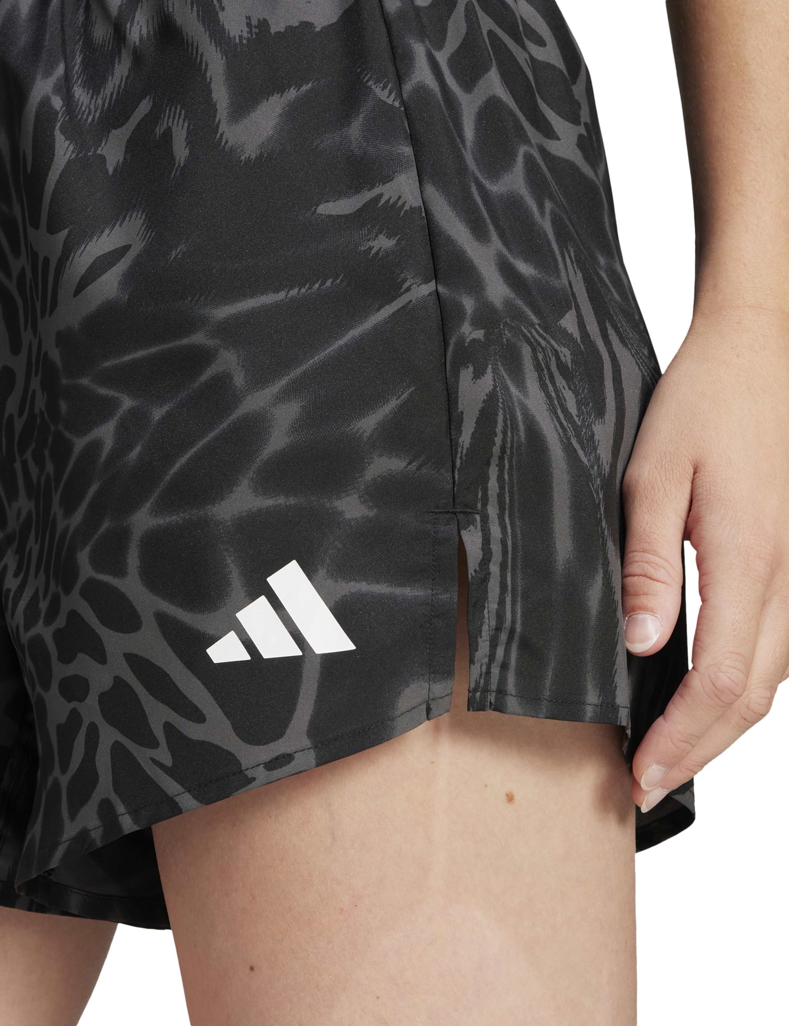 Train Printed High Waisted Gym Shorts 5 of 6