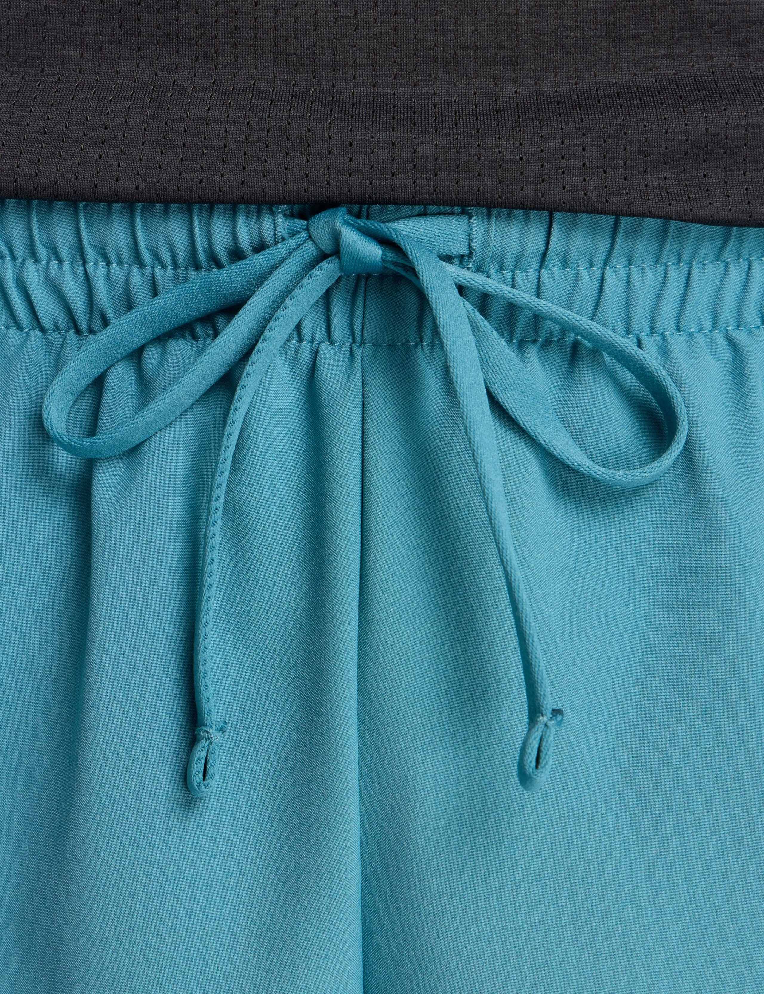 Sport Essential 5 Inch Shorts 2 of 6