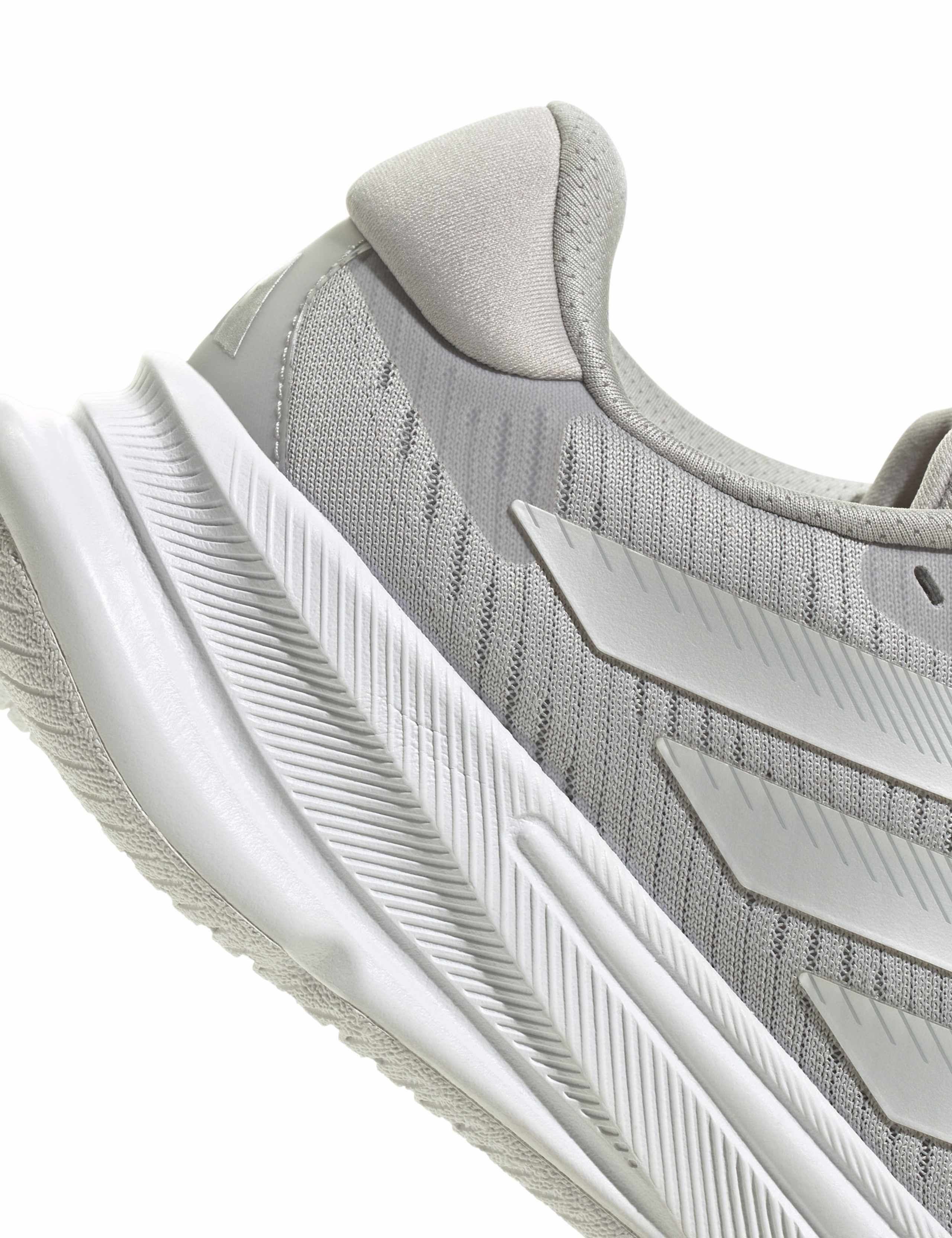 Supernova Ease Running Trainers 2 of 8