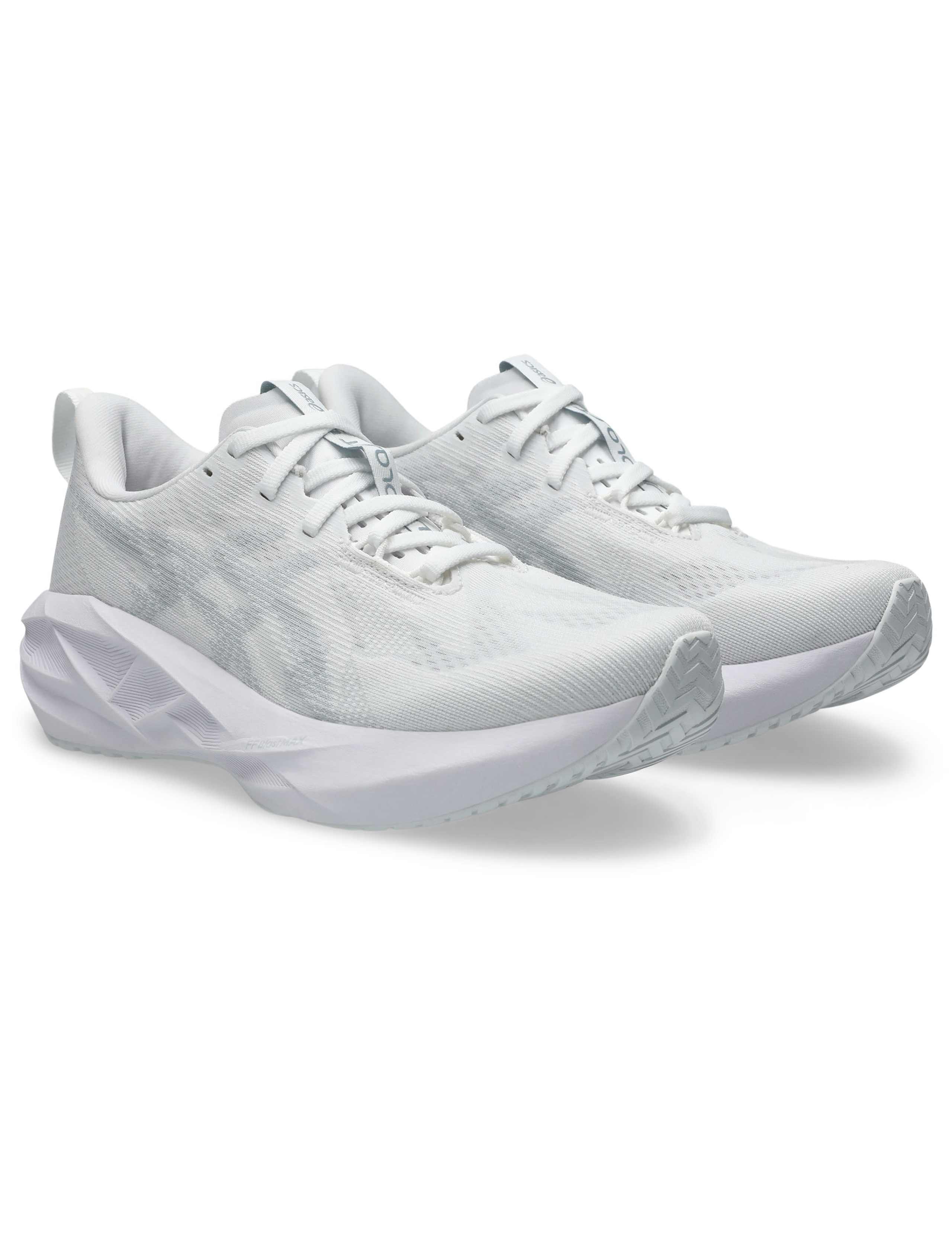 NOVABLAST 5 Running Trainers 3 of 6