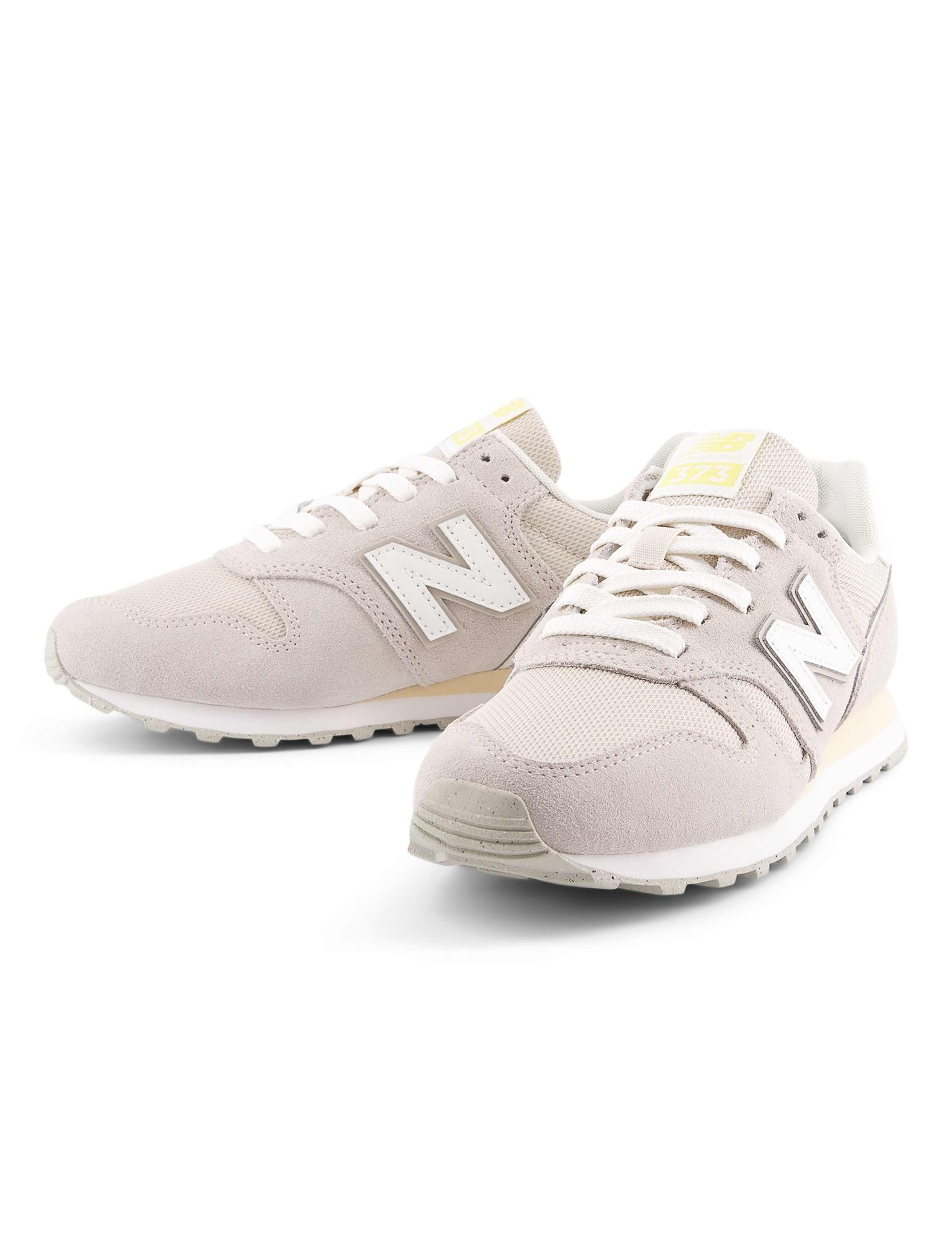 Side Detail Trainers 5 of 6