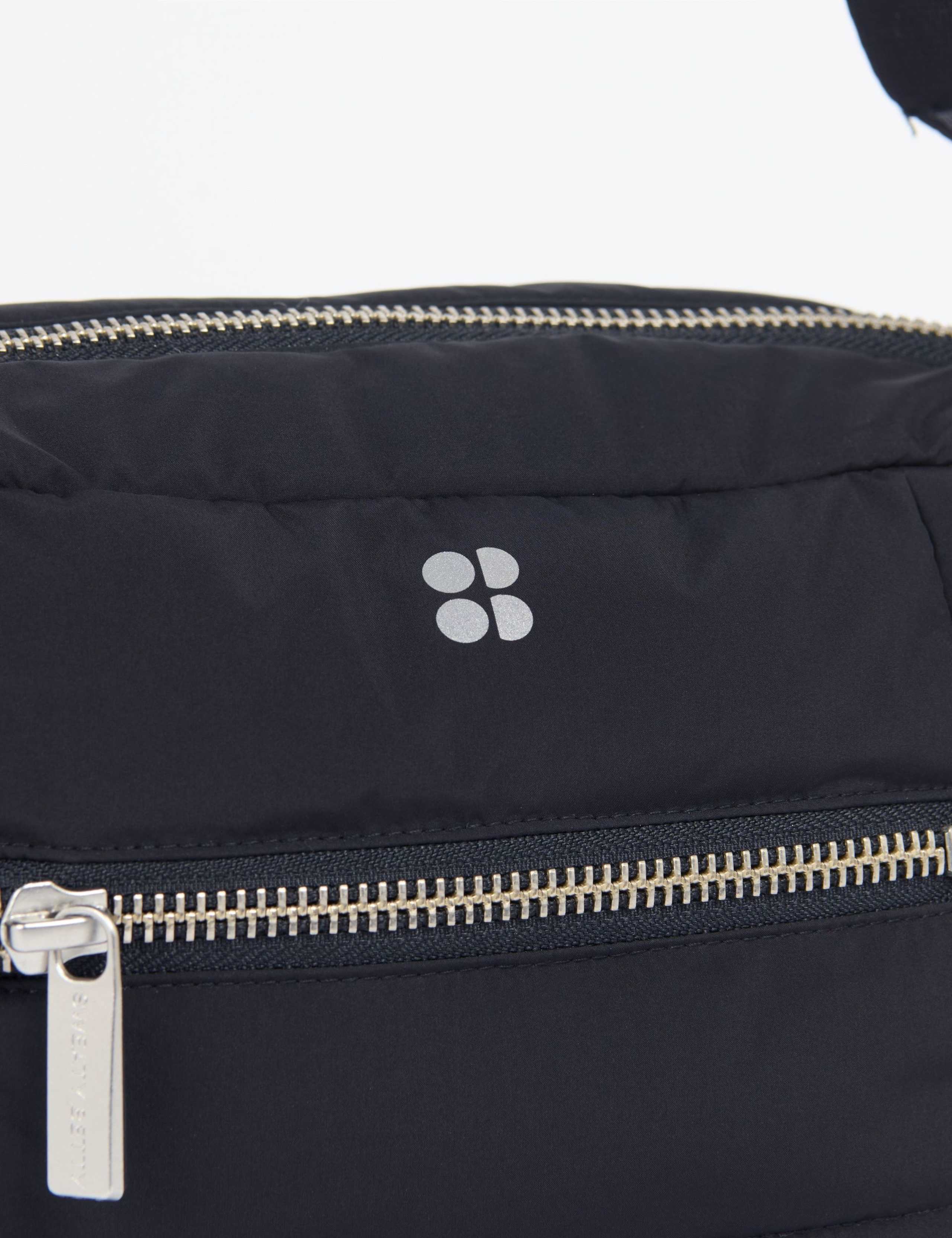 The Nimbus Roam Padded Cross Body Bag 6 of 6