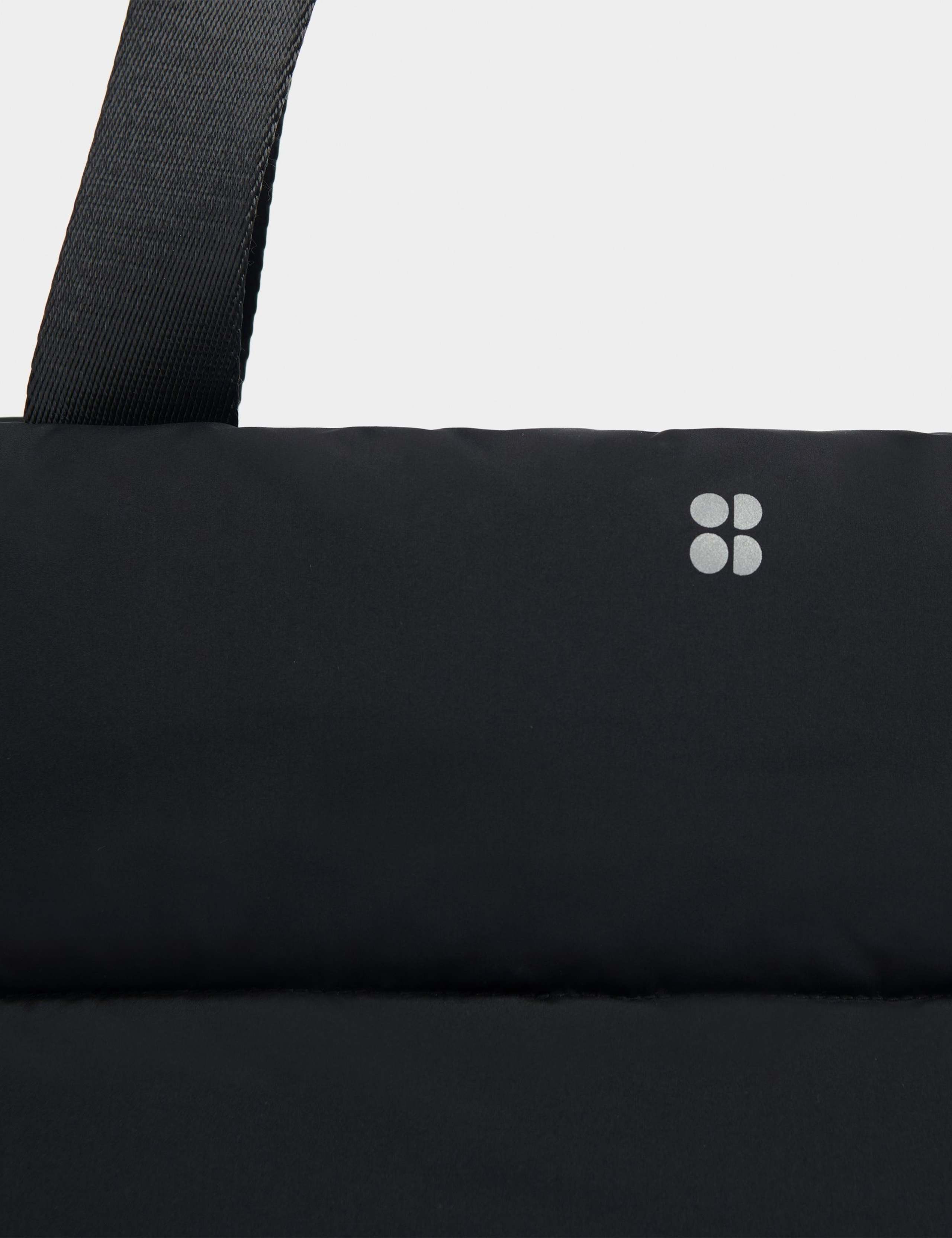 The Nimbus Roam Water Resistant Tote Bag 3 of 6