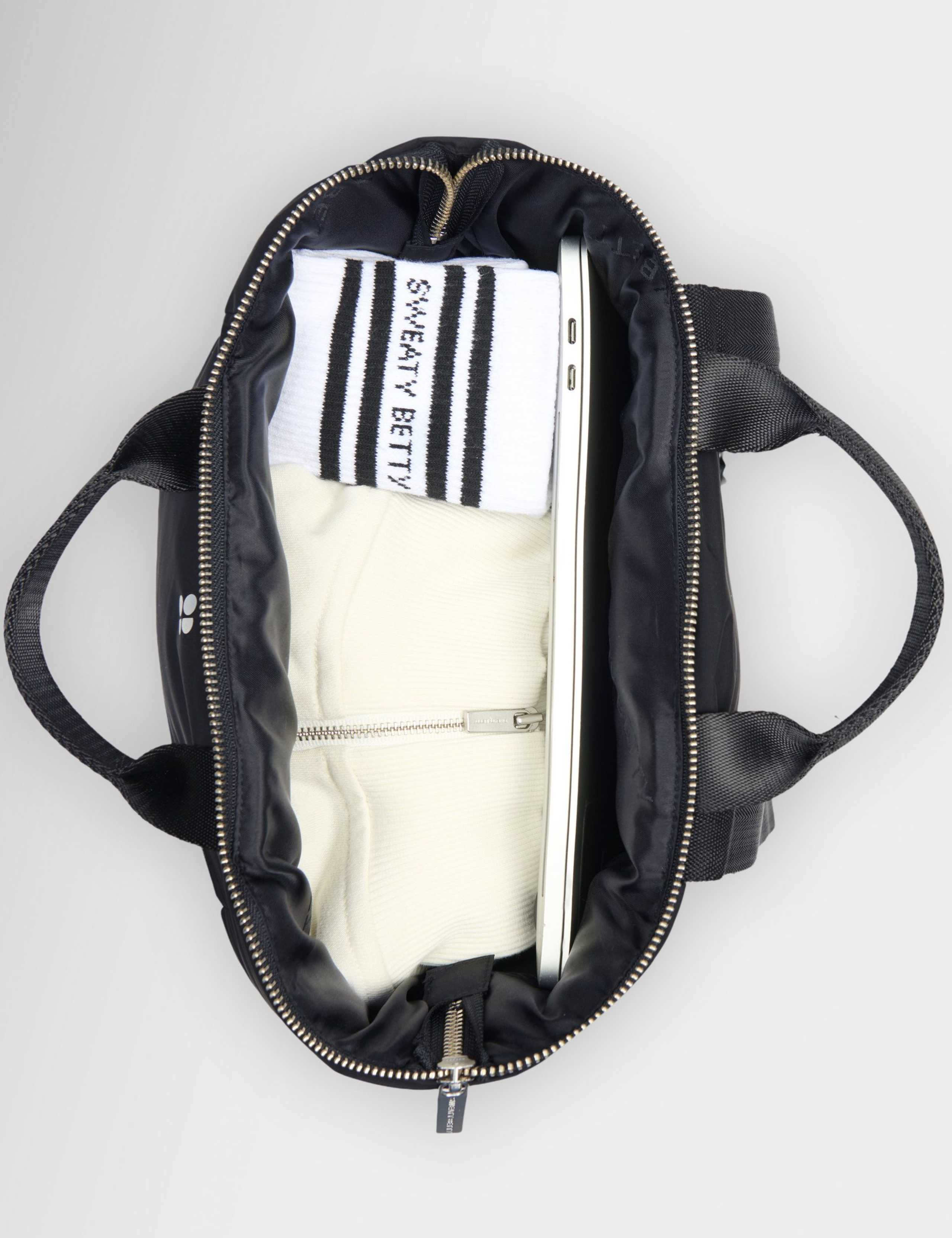 The Nimbus Roam Water Resistant Backpack 6 of 6