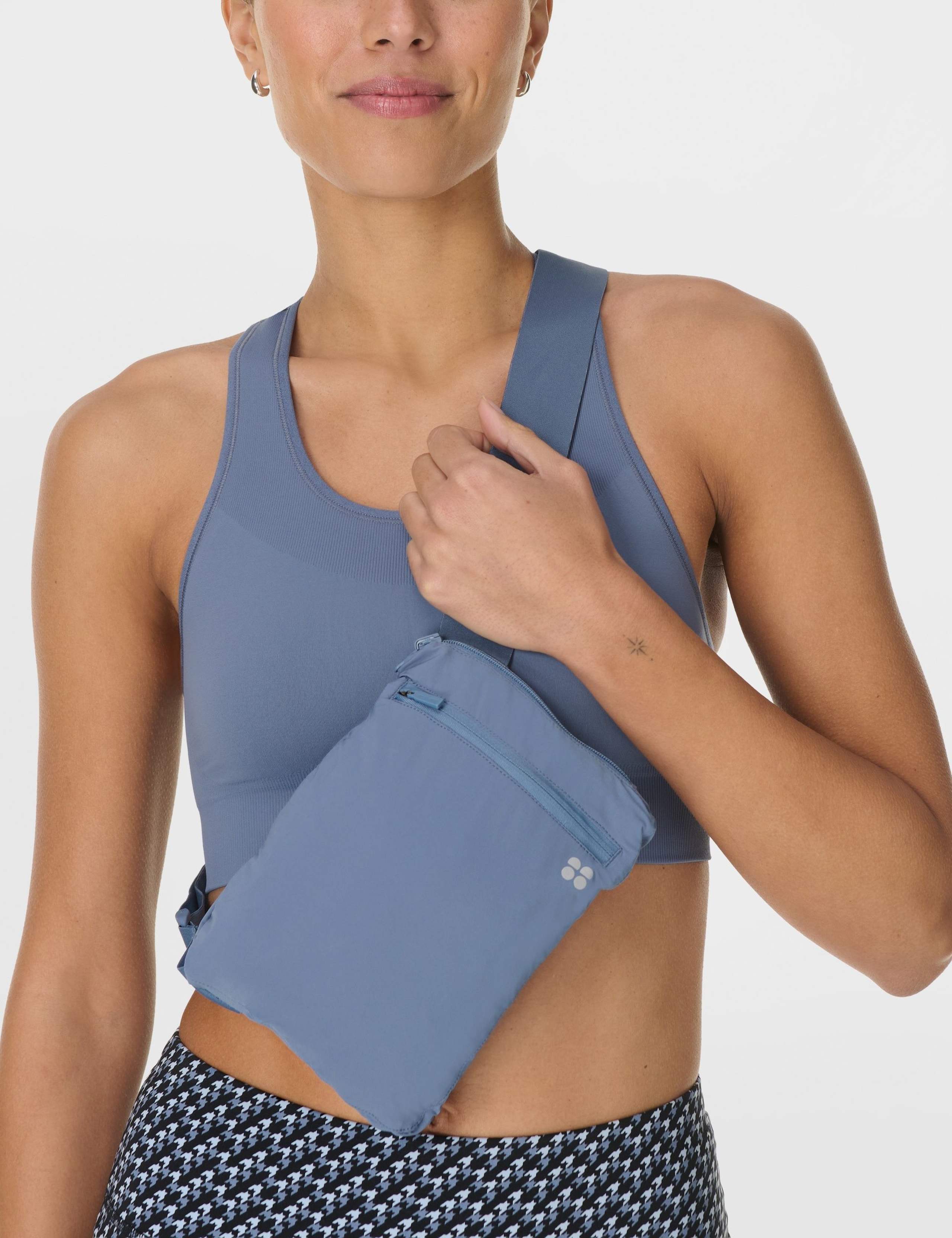 Runners High Lightweight Packable Jacket 4 of 5