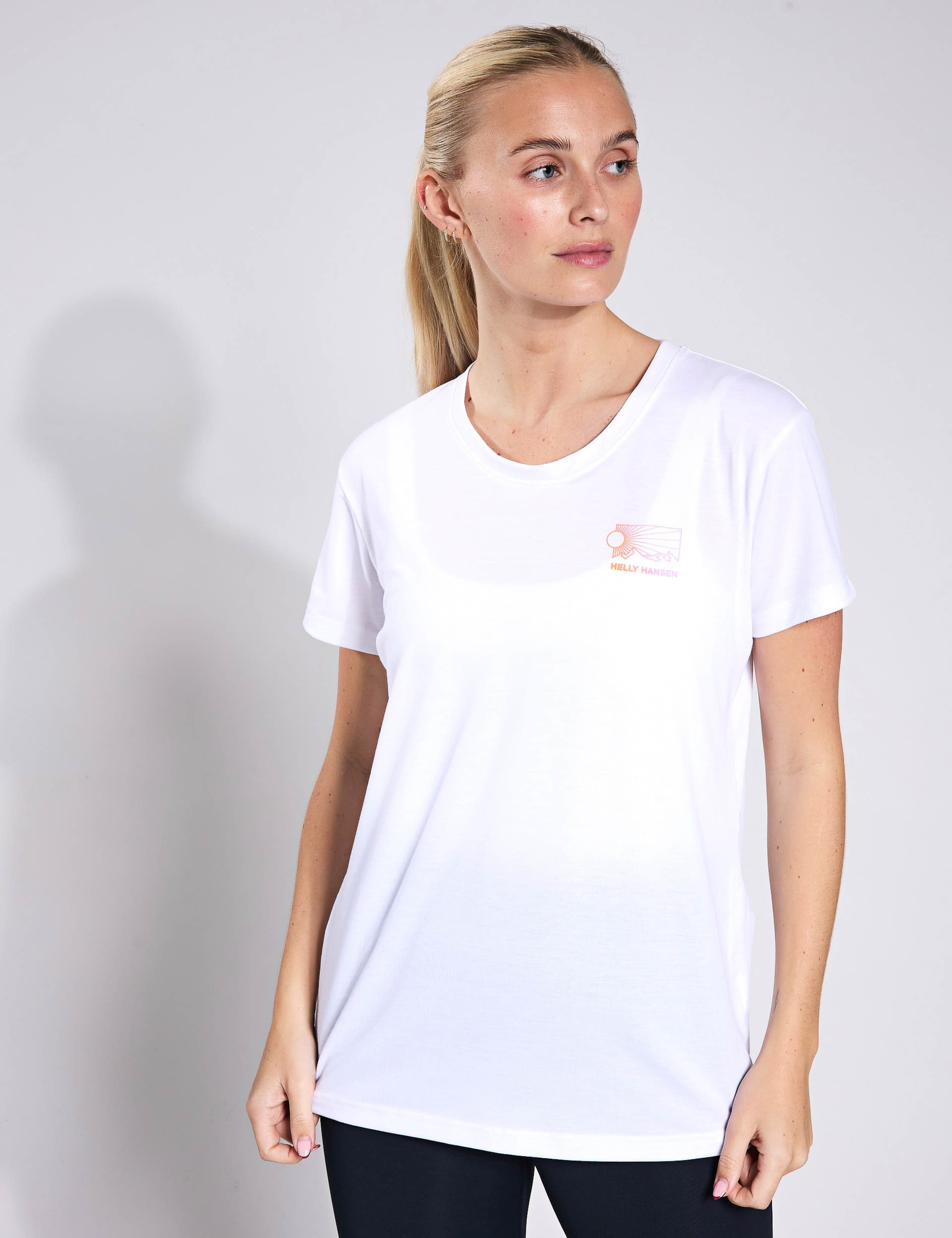 Skog Mountain Graphic Crew Neck T-Shirt 2 of 5