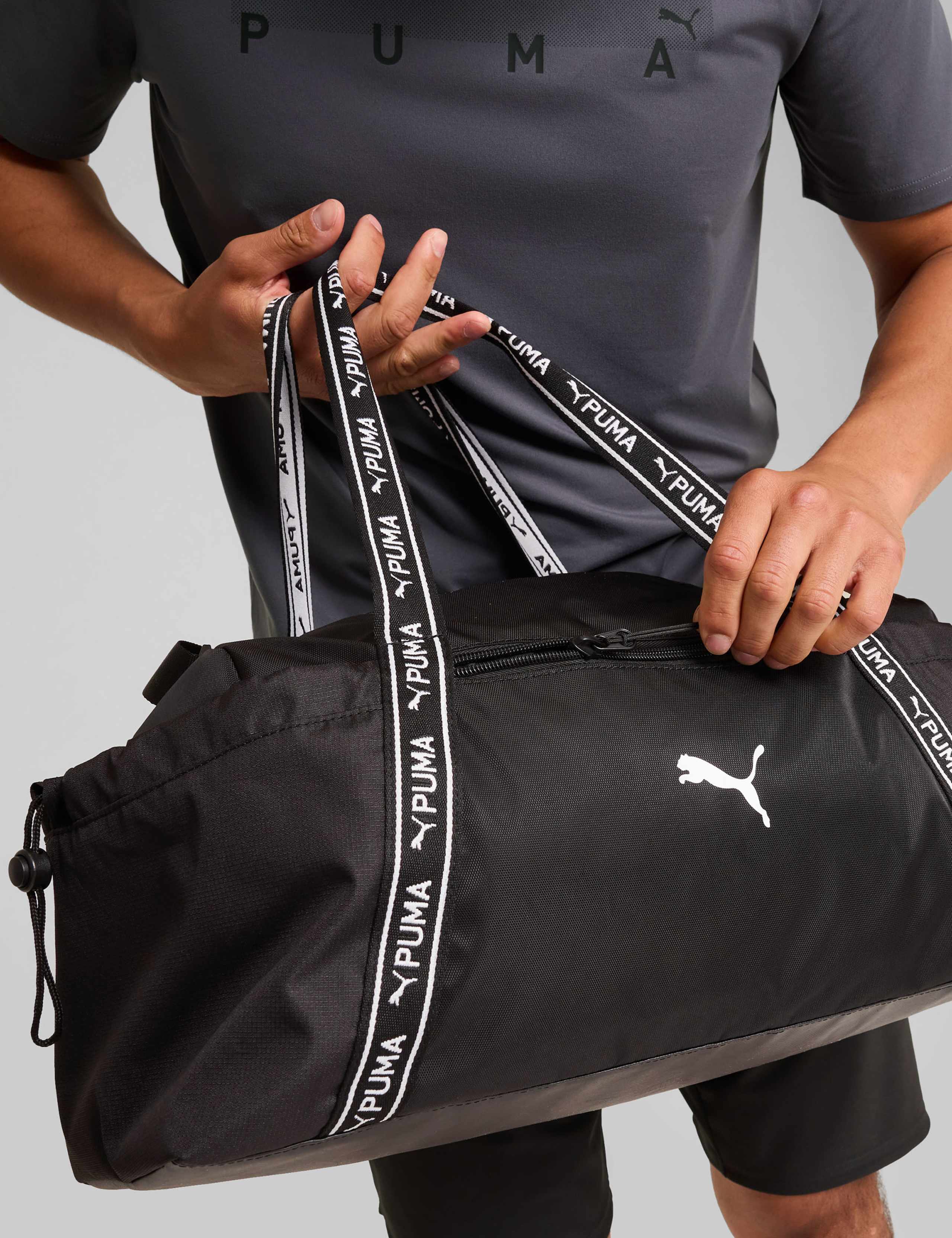Essentials Sports Shoulder Gym Bag 2 of 5