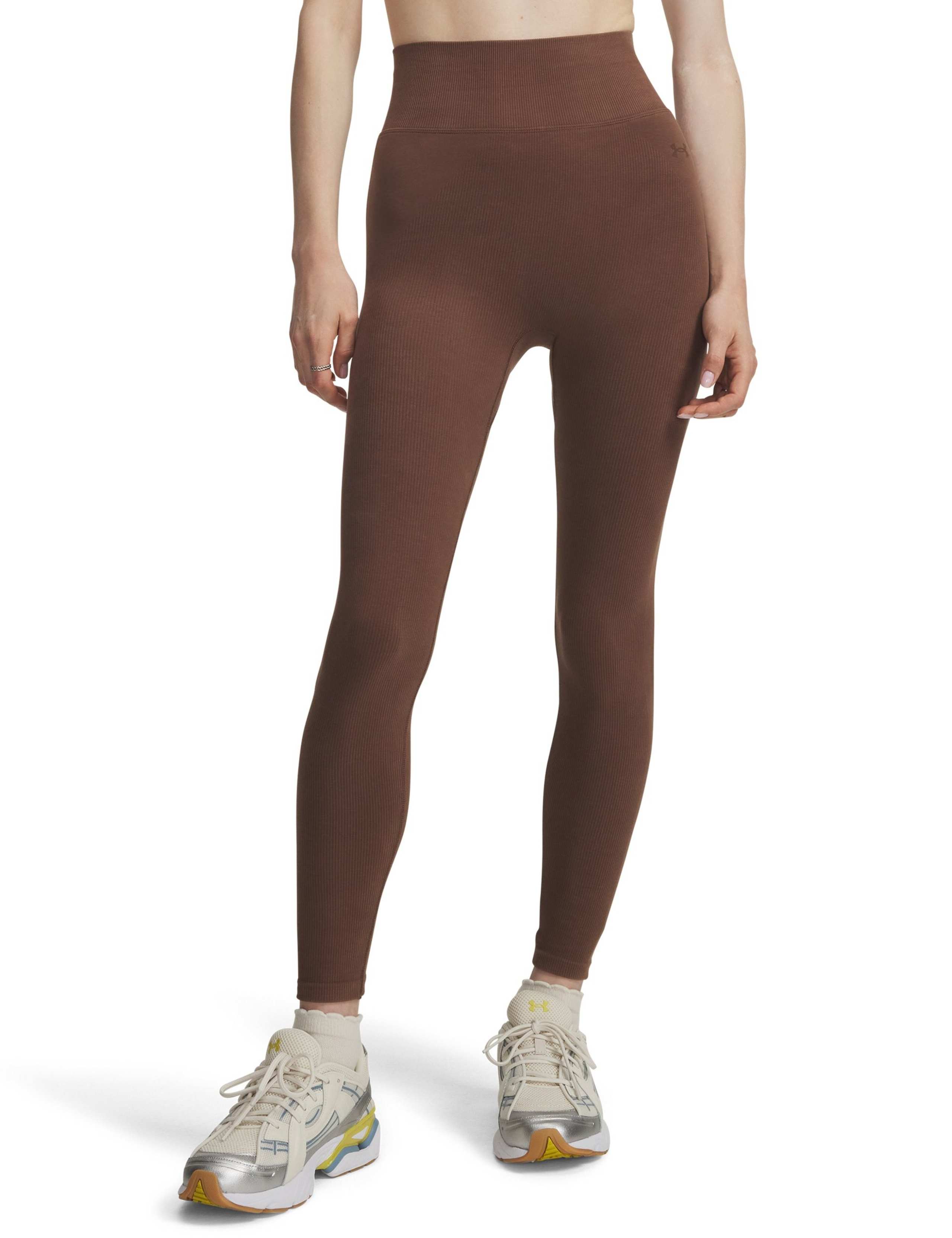 Seamless High Waisted 7/8 Leggings 1 of 3