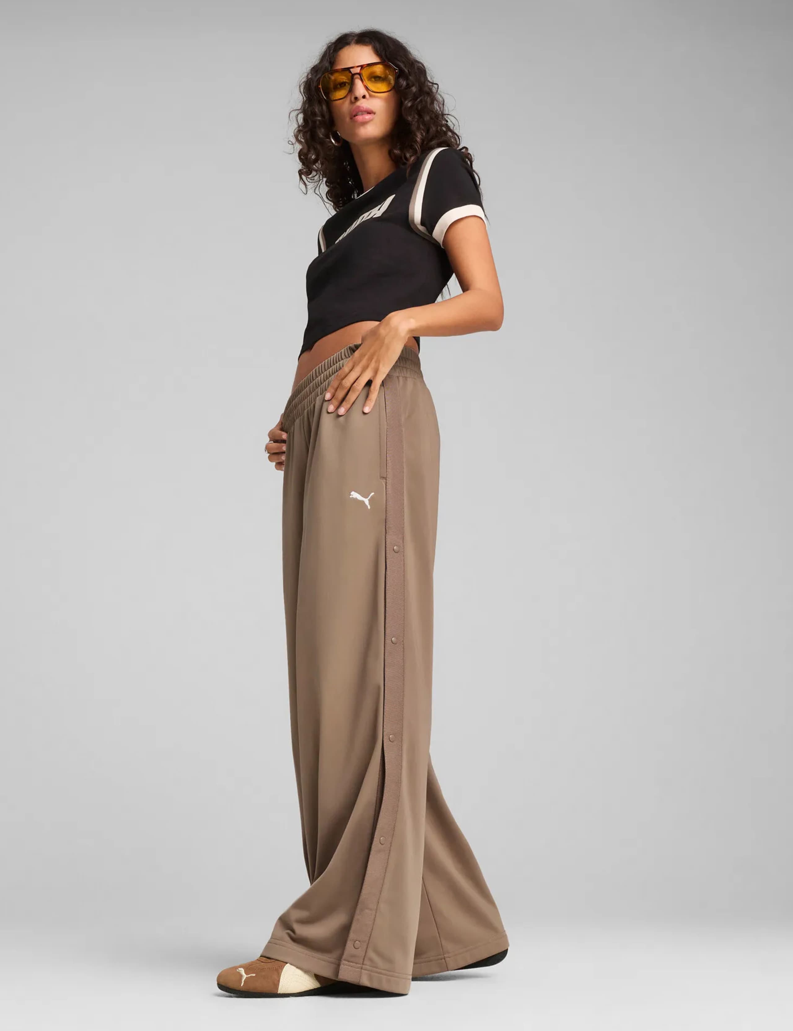 Wardrobe Ess Low Rise Joggers 2 of 5