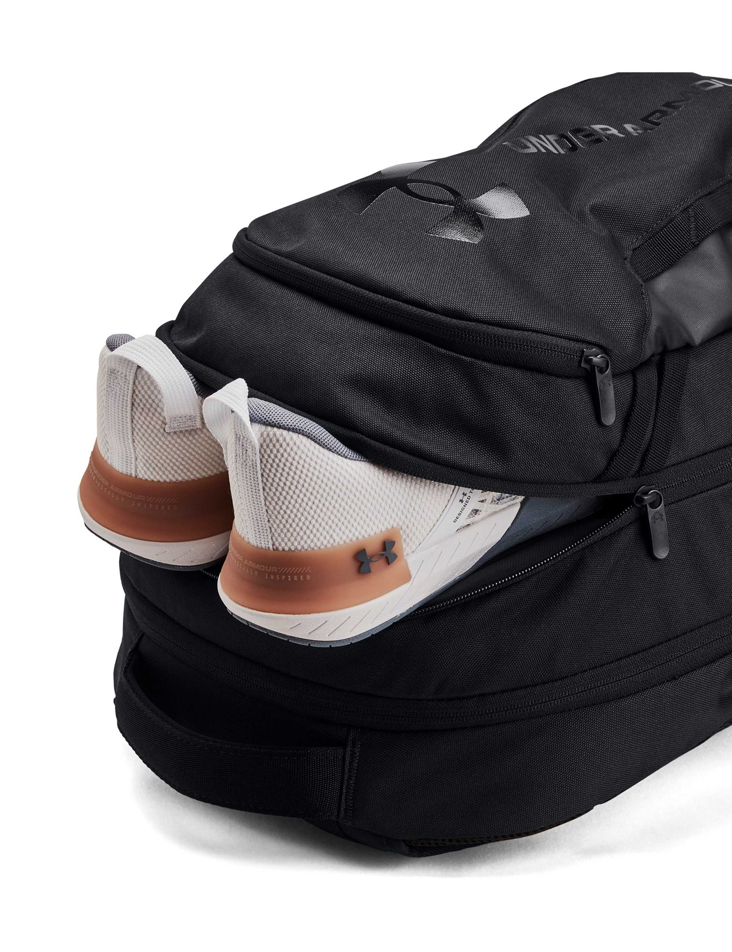 Hustle 6.0 Water Resistant Backpack 4 of 6