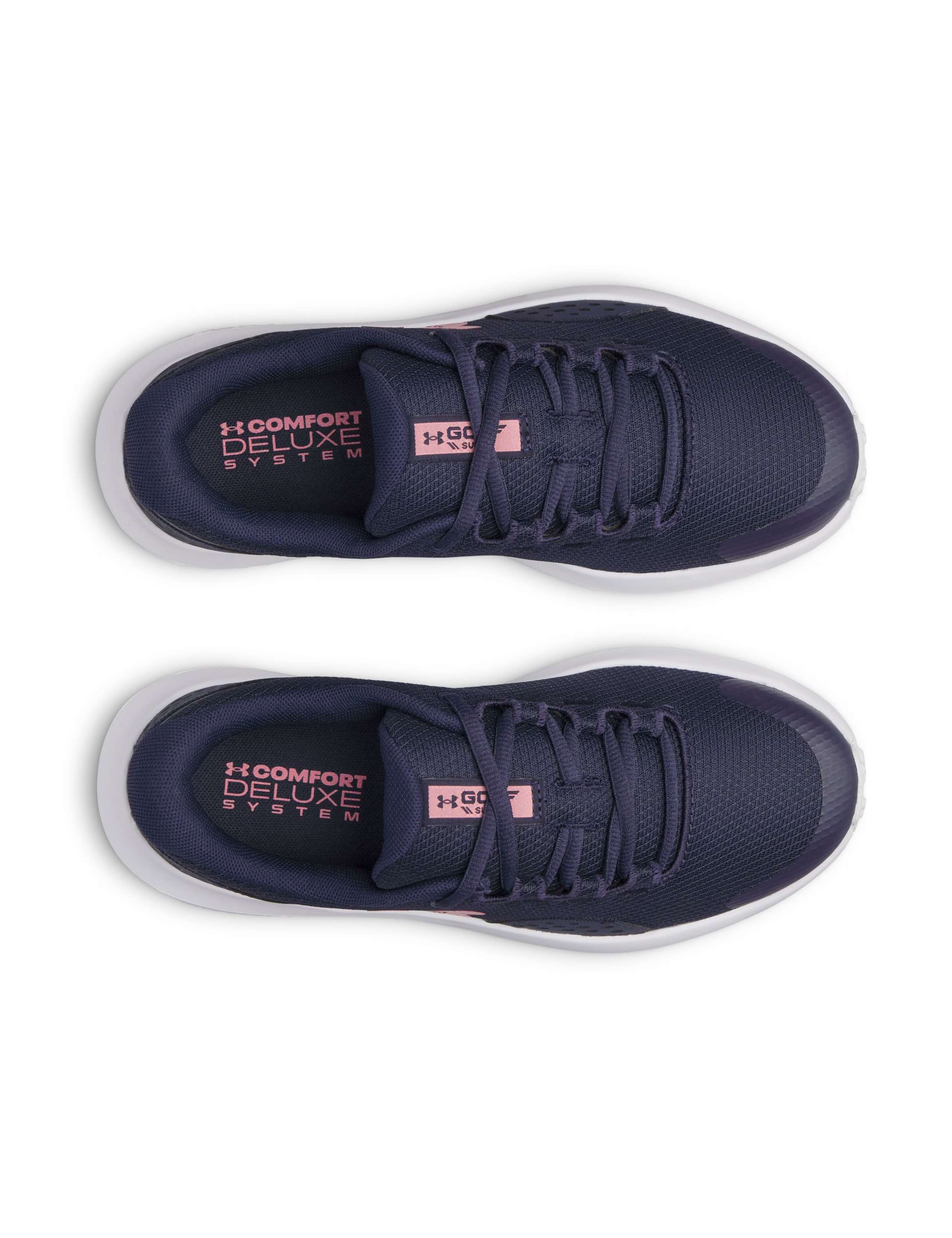 Surge Golf Trainers 4 of 5