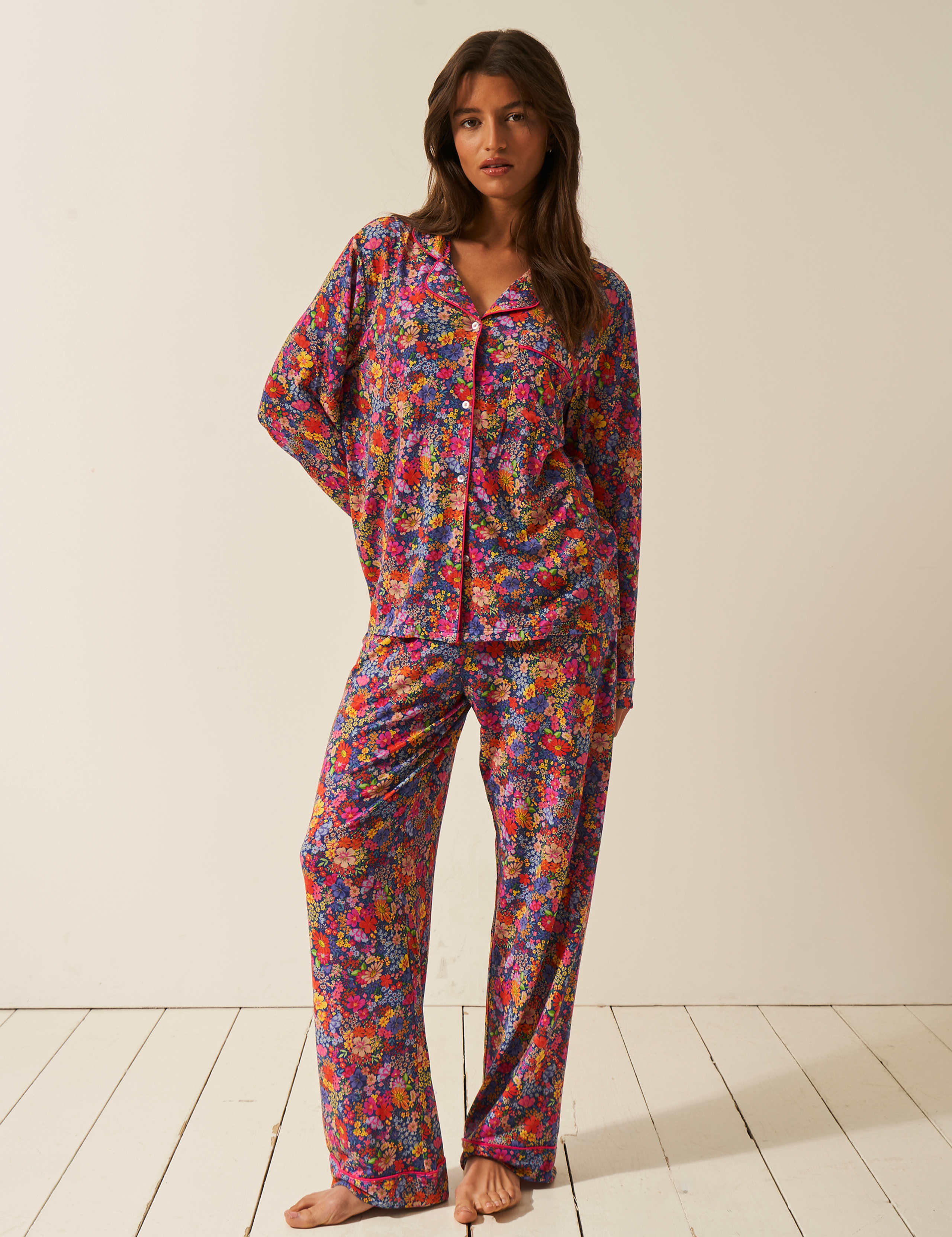 Full Bloom Modal Rich Pyjama Set 2 of 5