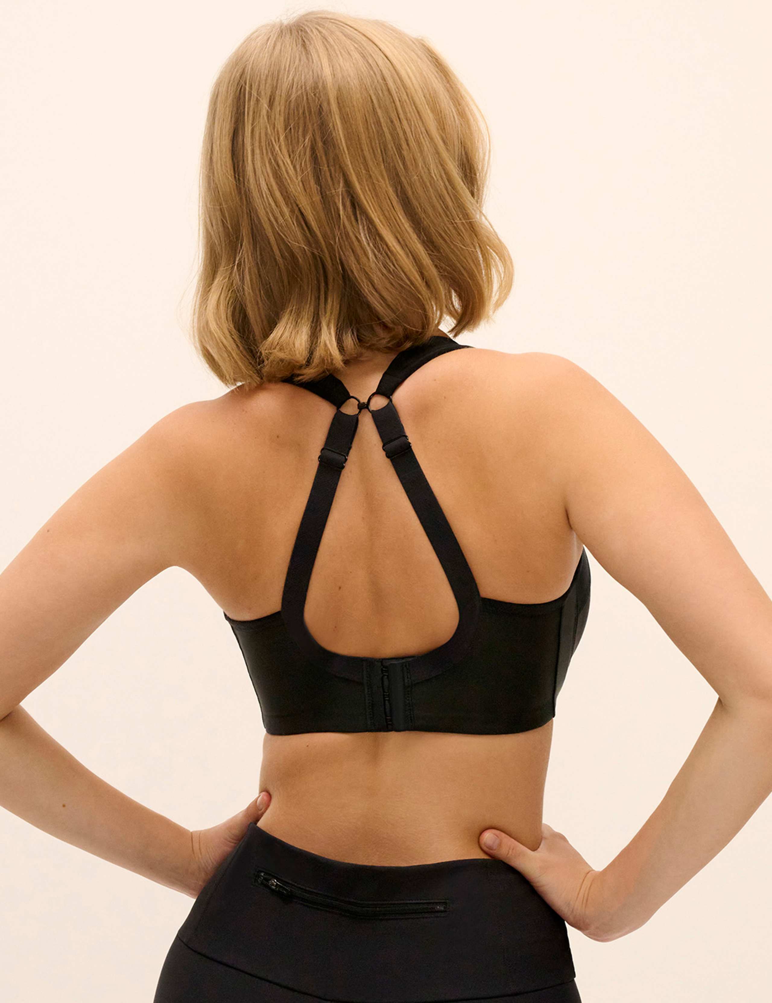 High-Octane Ultimate Support Wired Sports Bra B-J 6 of 8