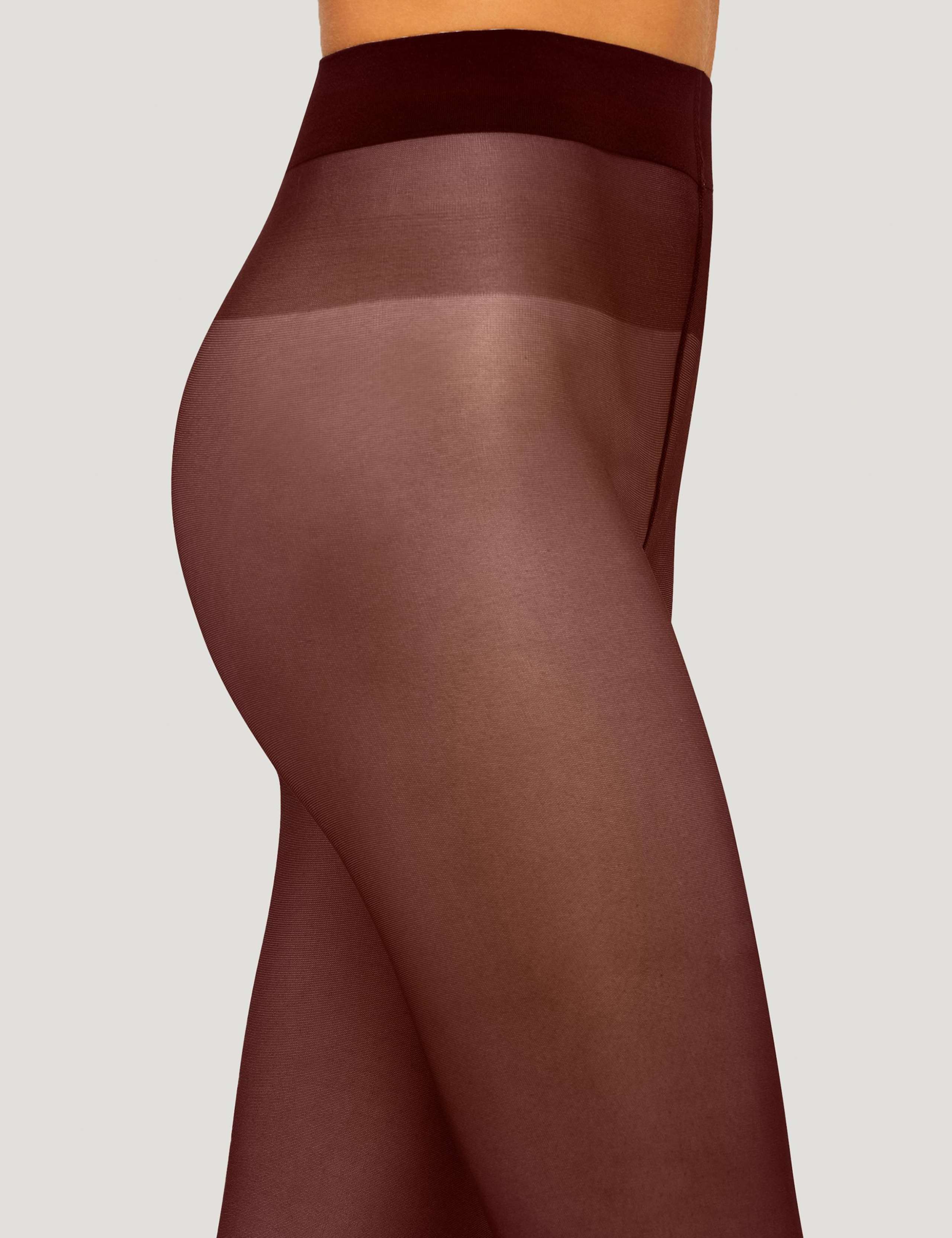 20 Denier Sheer Tights 4 of 5