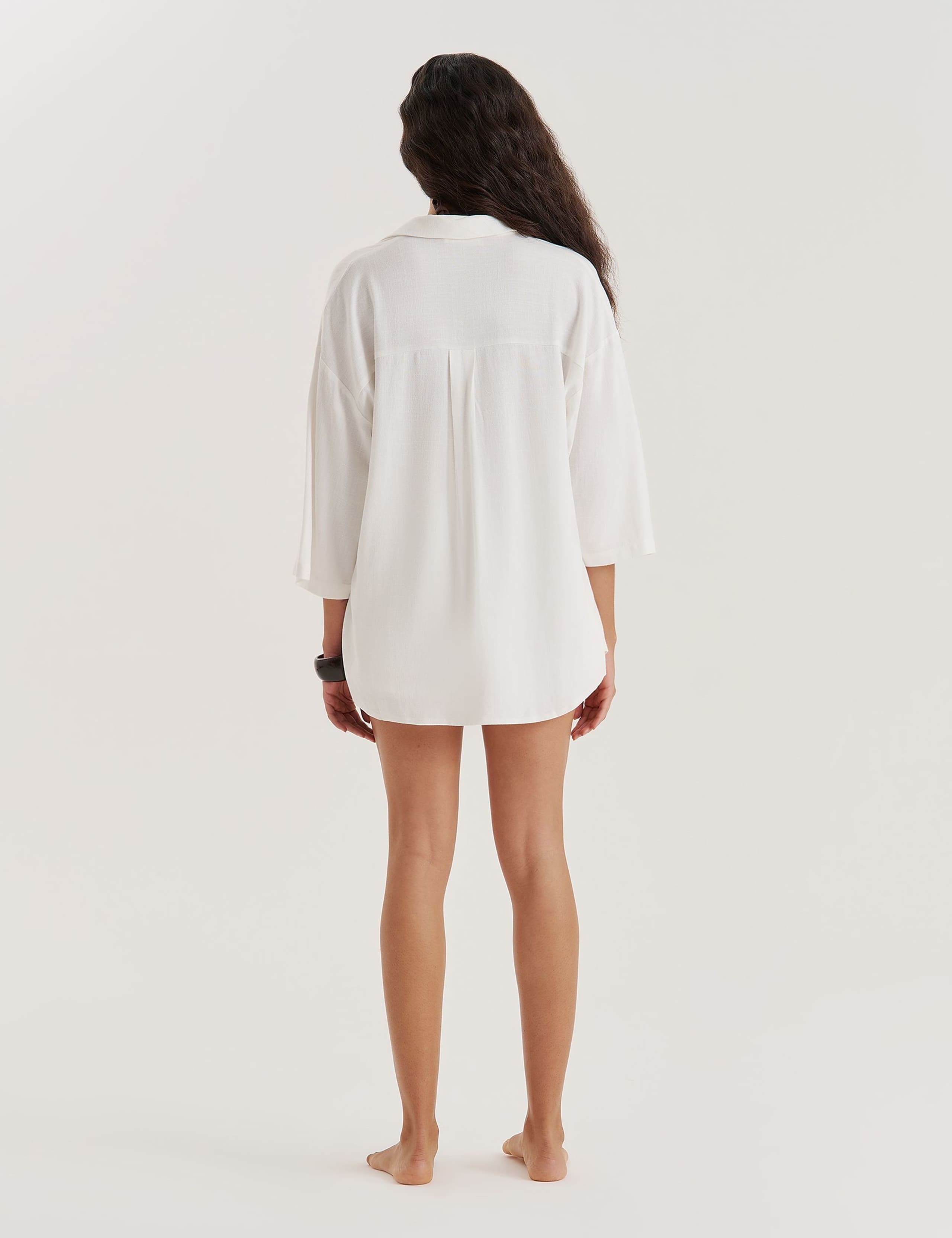 Oversized Beach Shirt with Linen 3 of 4