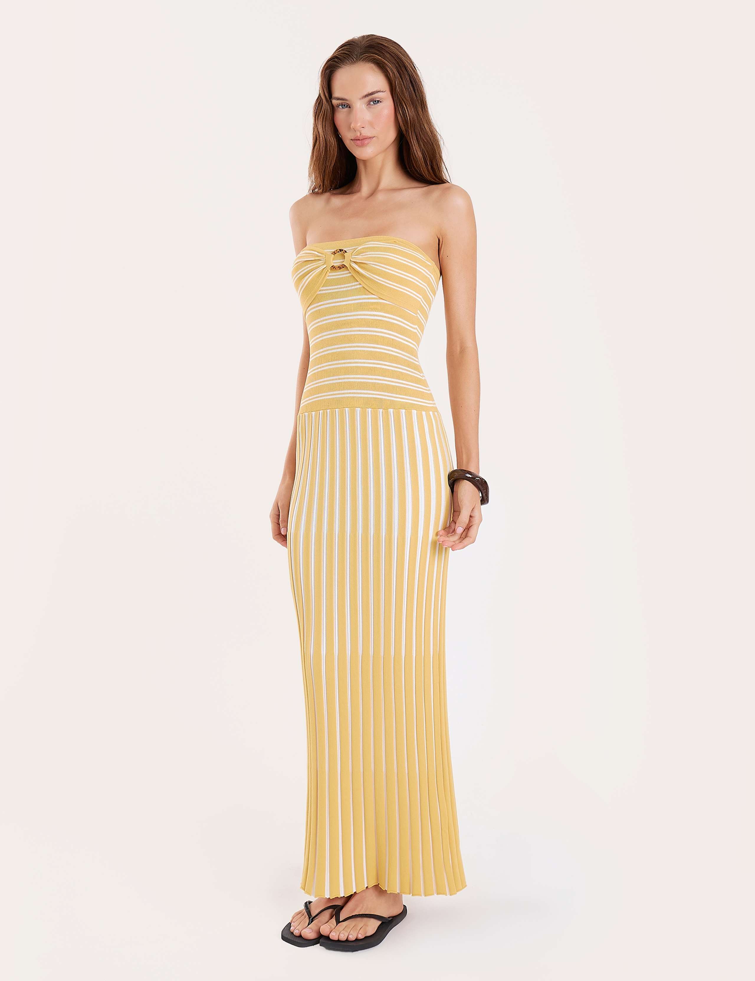 Sweetheart Neckline Maxi Beach Dress 2 of 5