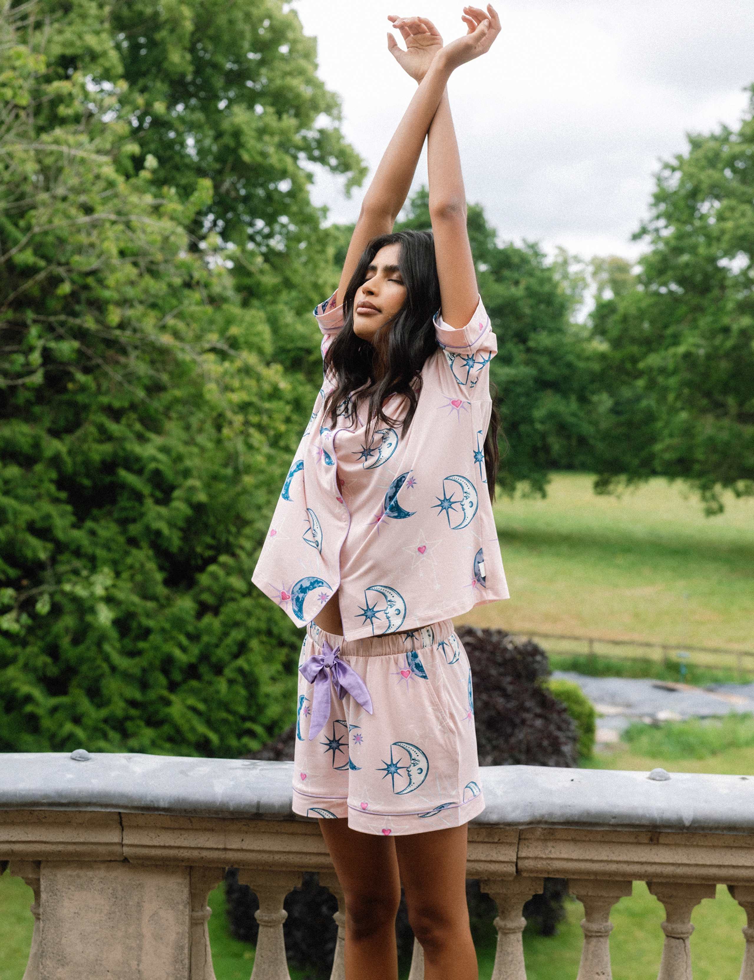 Moon Print Shortie Set 10 of 11