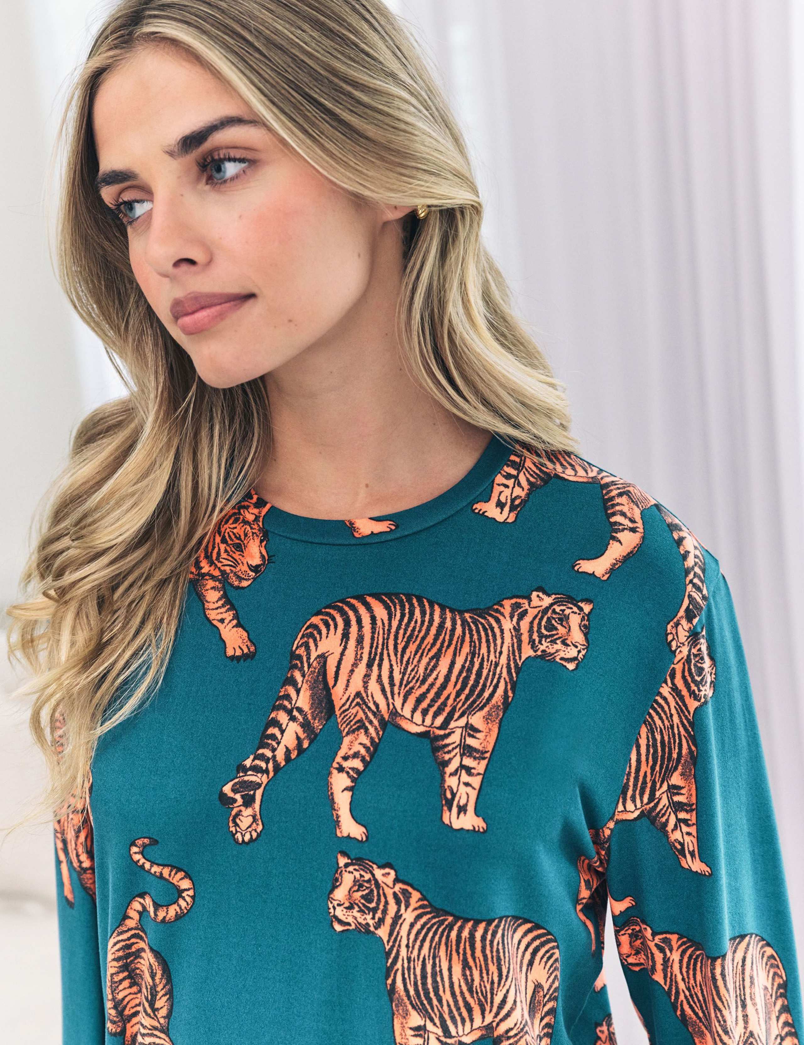 Tiger Print Cuffed Pyjama Set 7 of 7