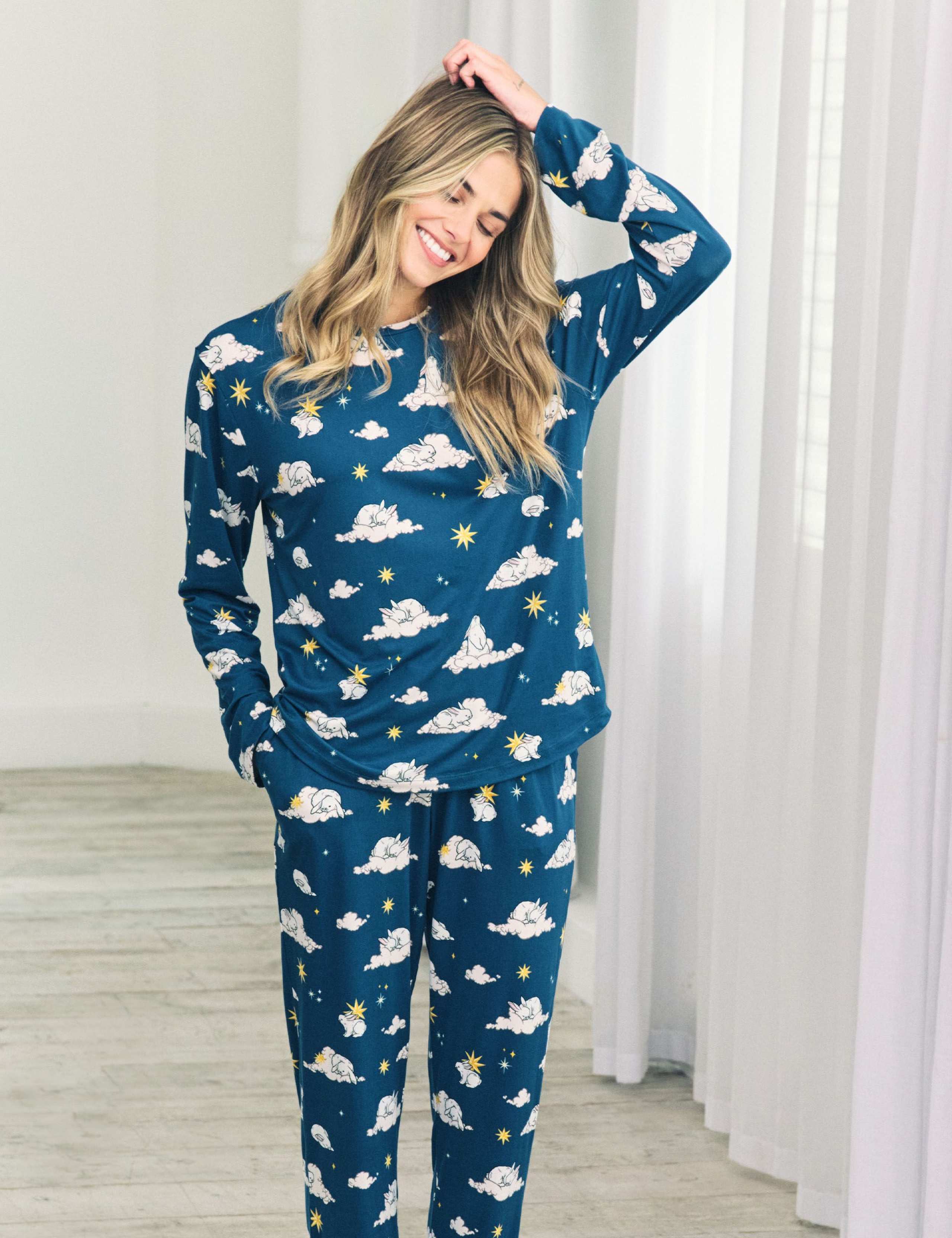 Bunny Print Crew Neck Cuffed Leg Pyjama Set 2 of 5