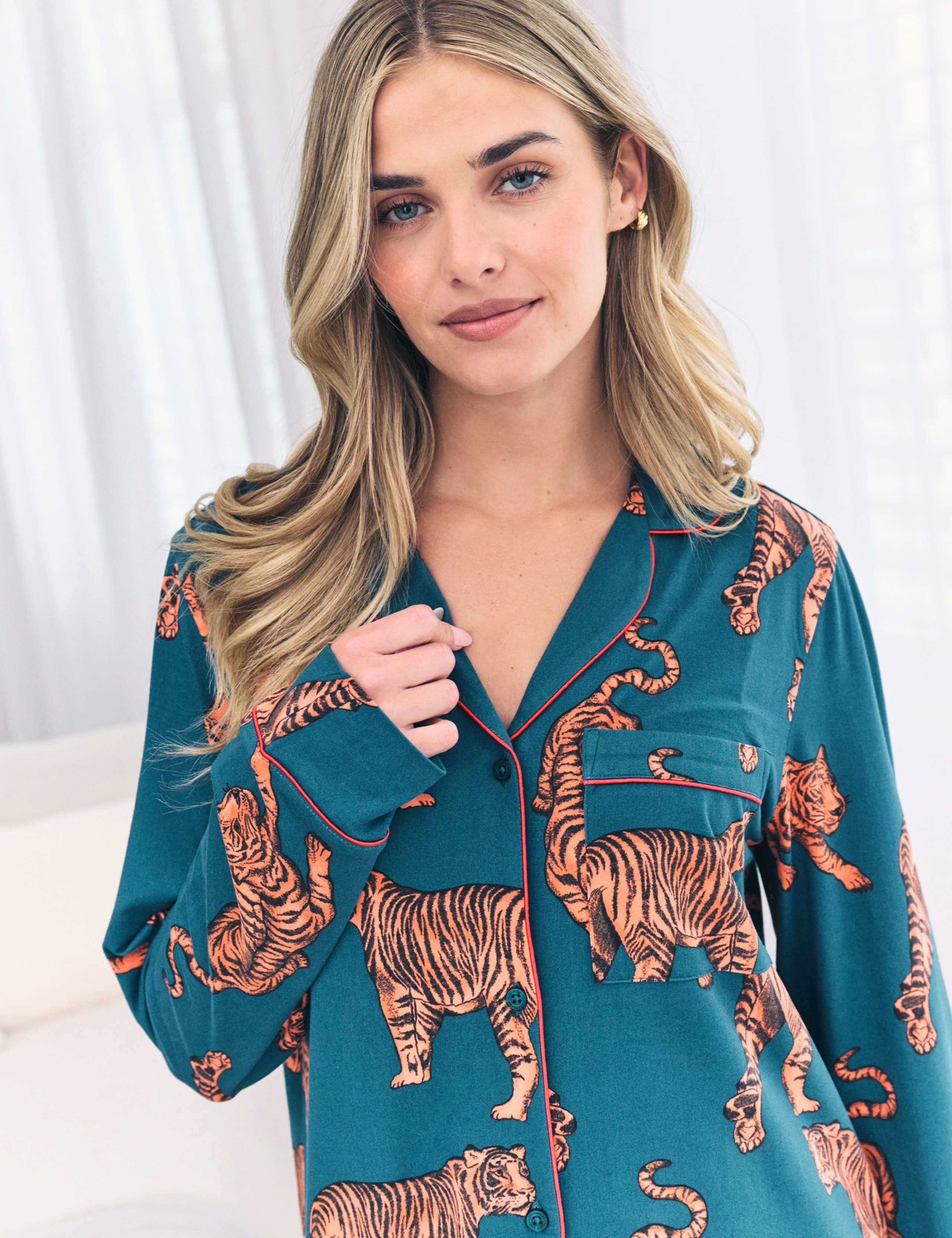 Piped Trim Tiger Print Nightshirt 4 of 6