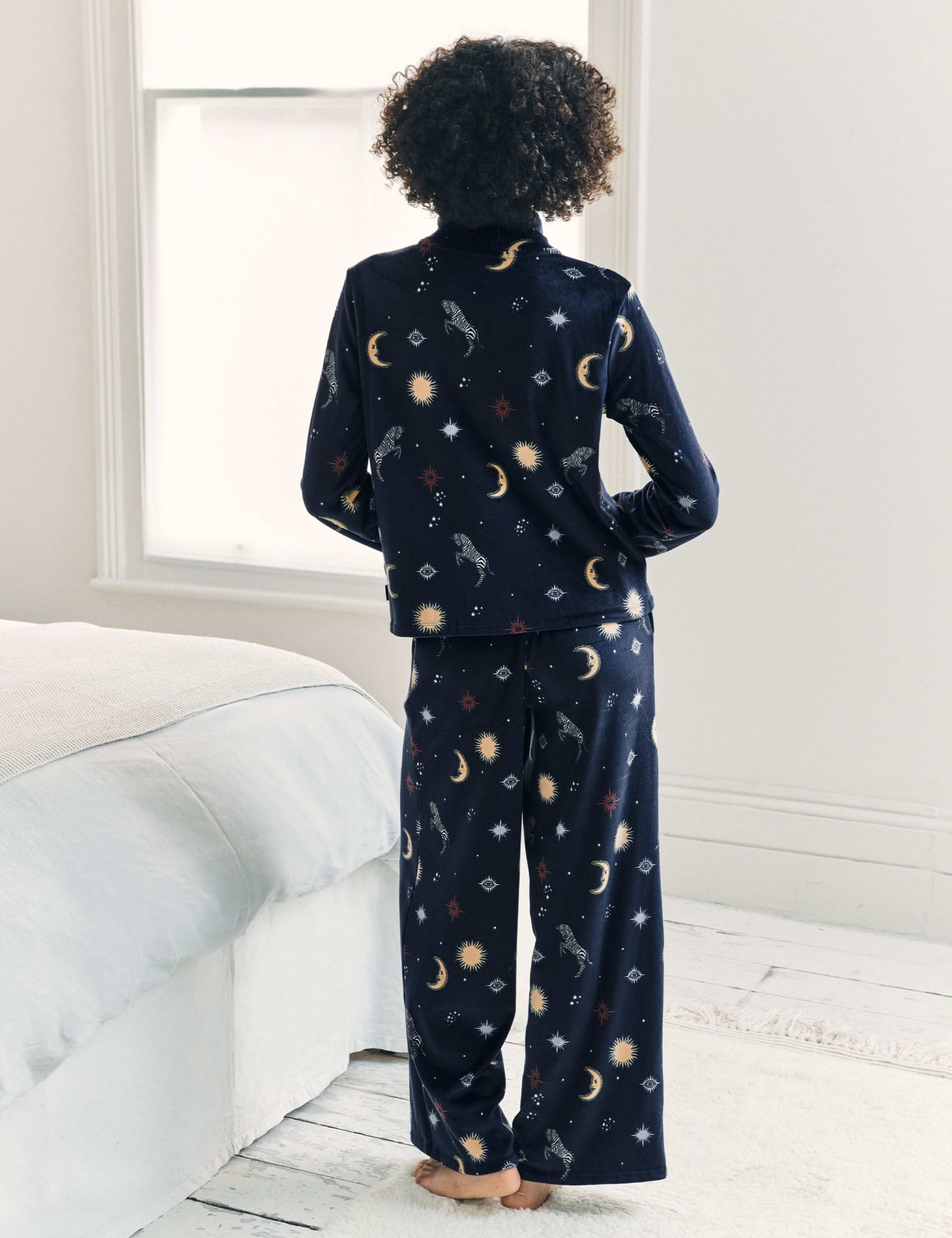 Fleece Celestial Zebra Print Pyjama Lounge Set 5 of 6