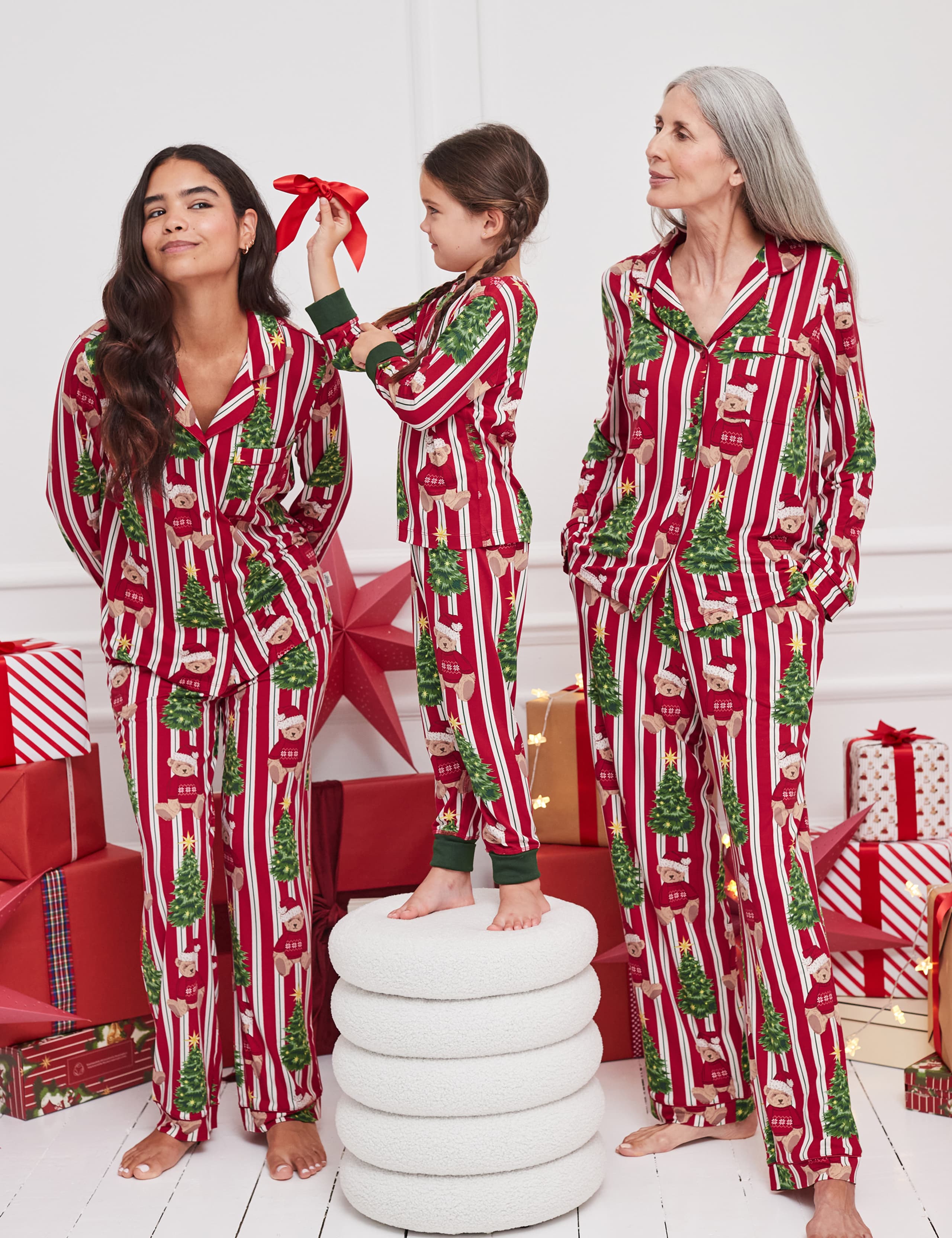 Bear Print Family Christmas Pyjama Set 13 of 13