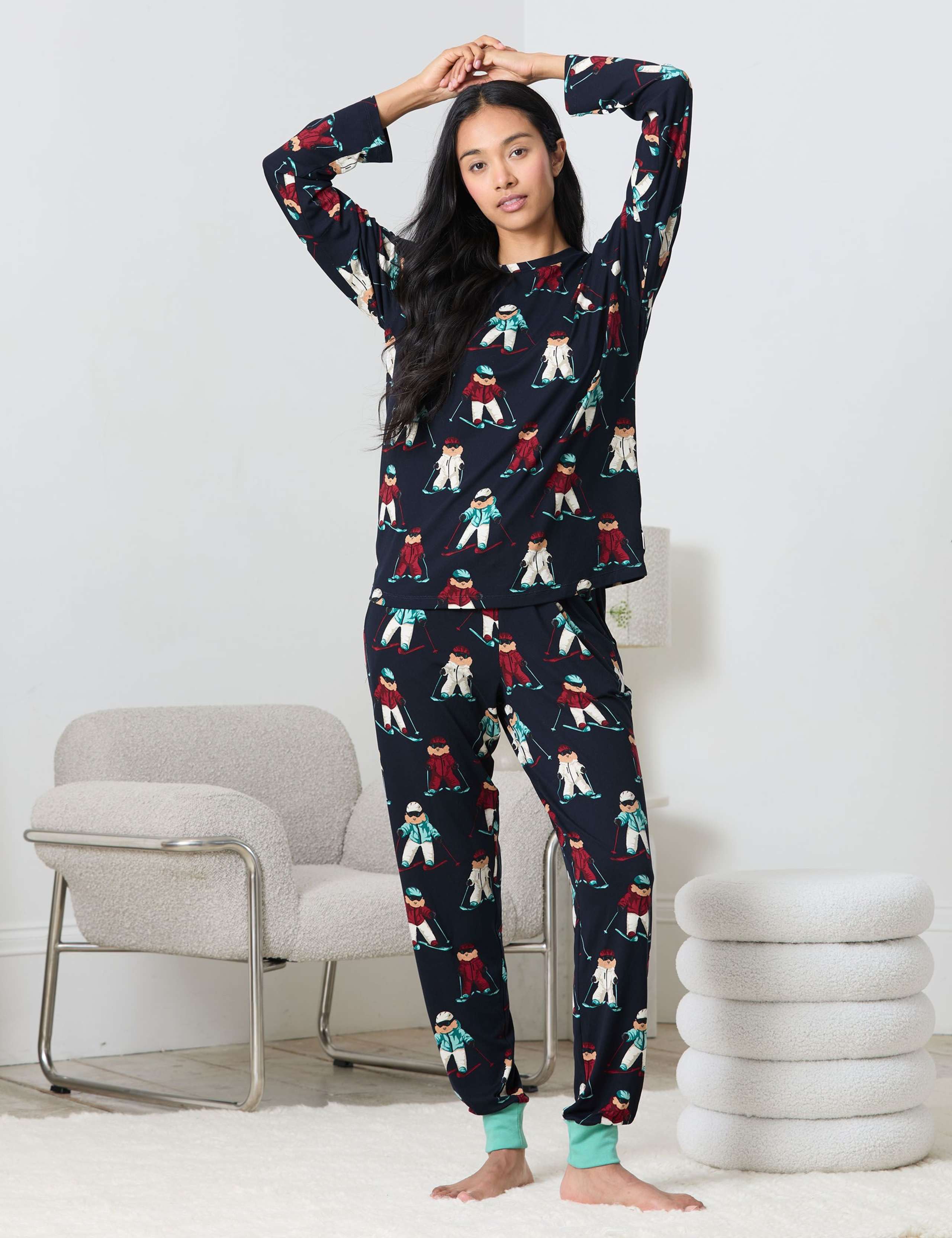 Skiing Dog Print Cuffed Pyjama Set 5 of 6