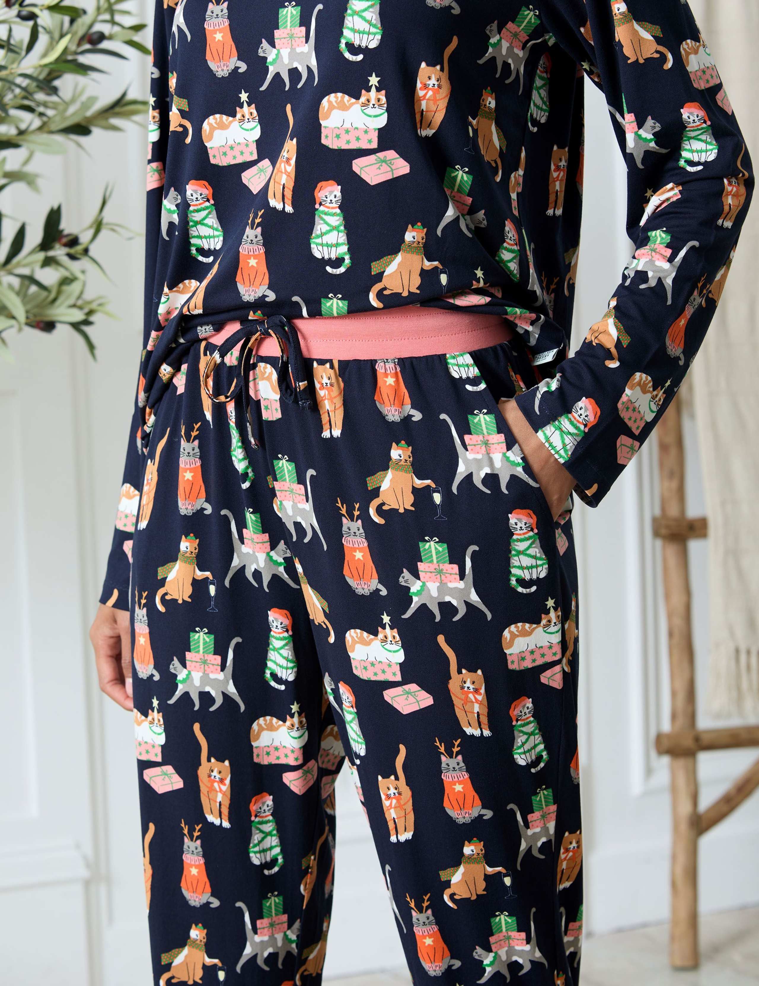 Festive Print Cuffed Pyjama Set 5 of 5