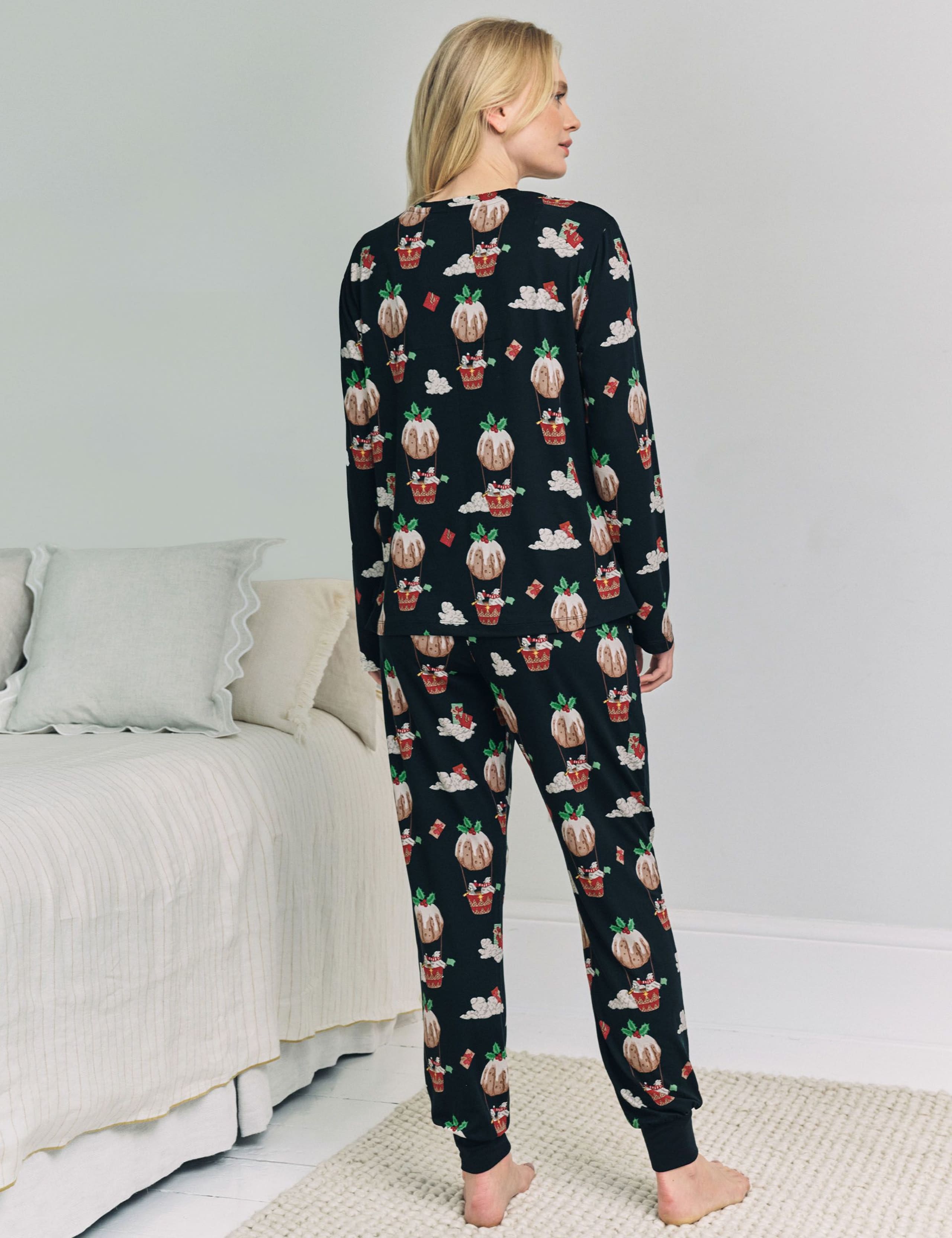 Maternity Christmas Pudding Pyjama Set 3 of 5