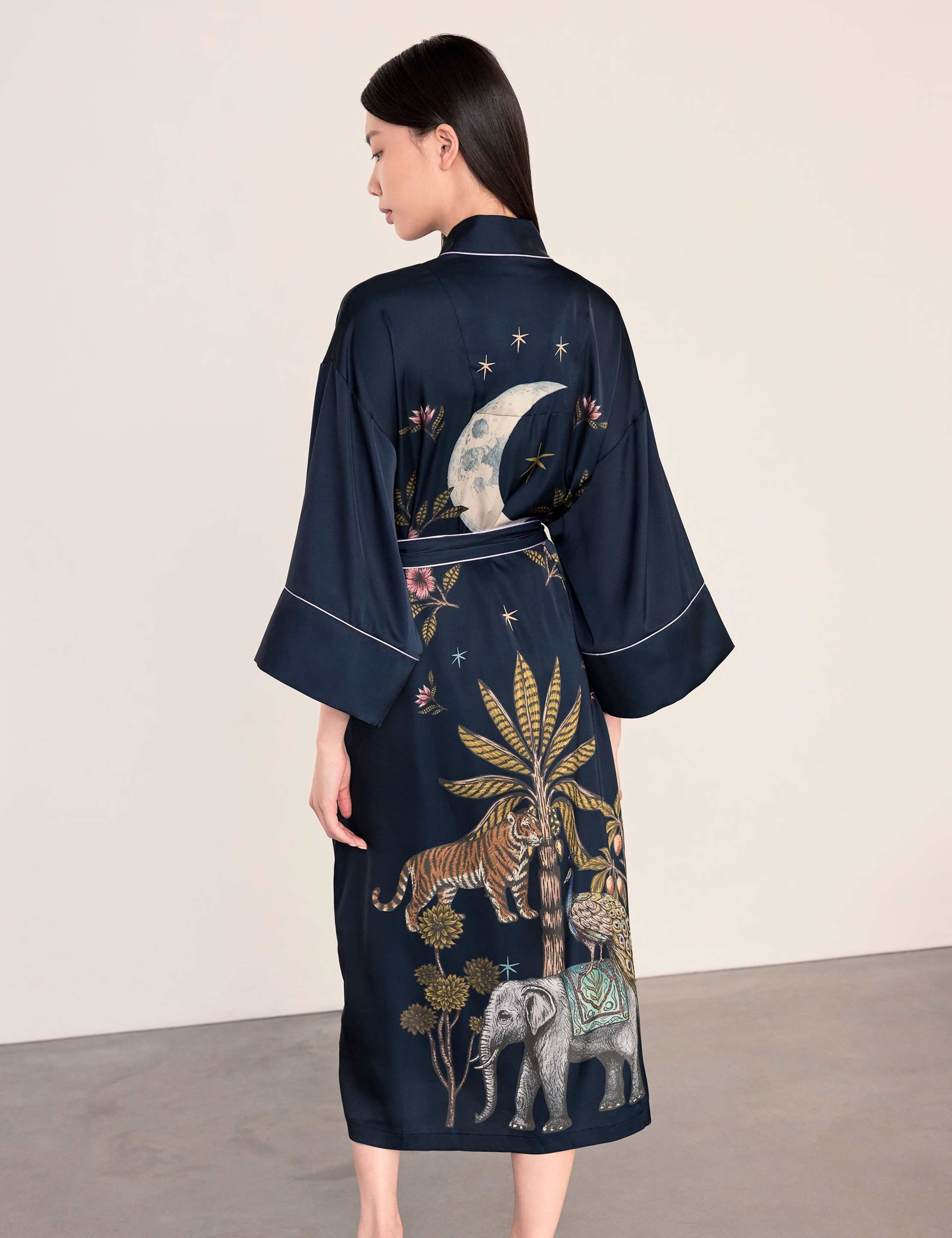 Satin Jungle Print Wide Sleeve Dressing Gown 5 of 6