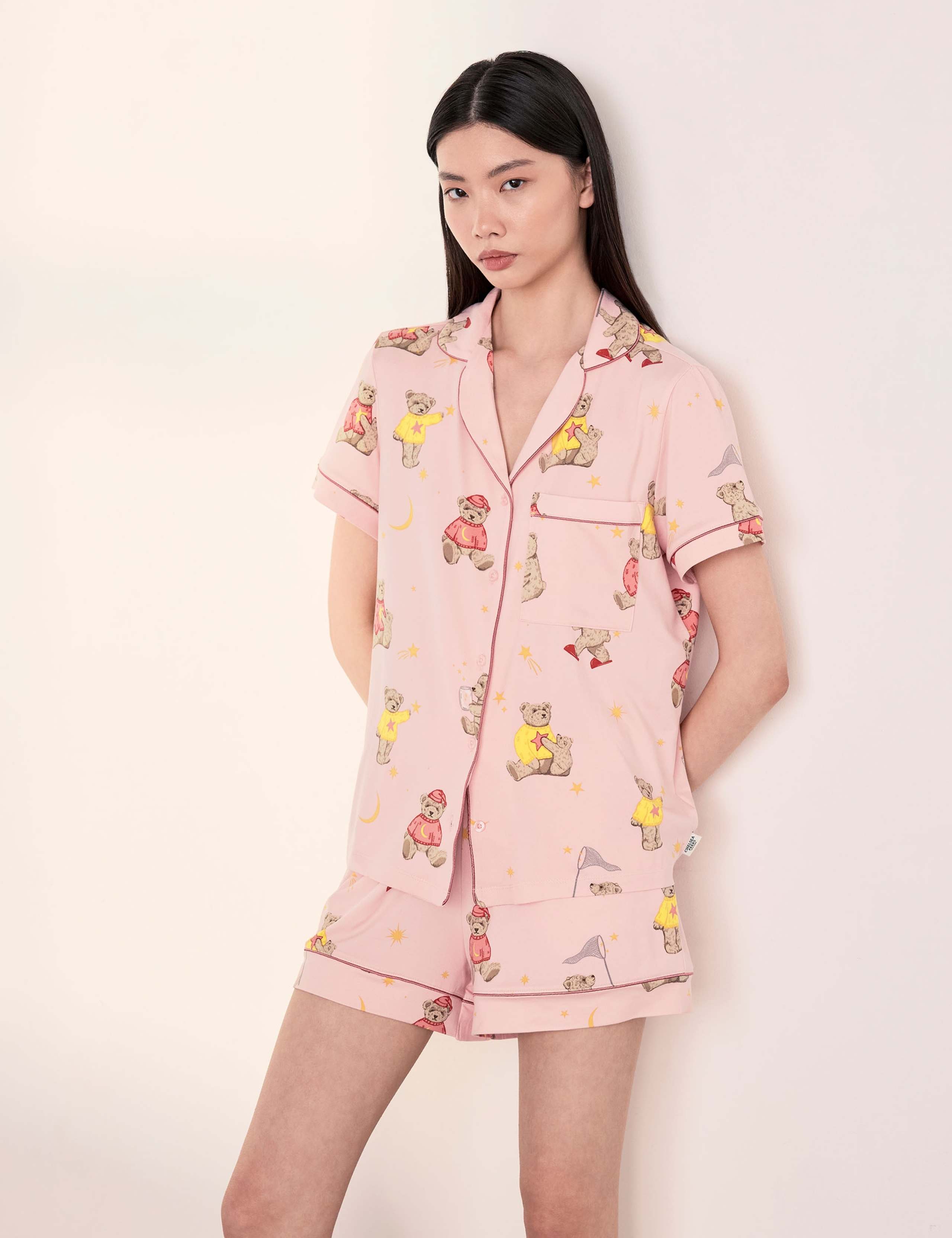 Bear Print Revere Shortie Set 1 of 5
