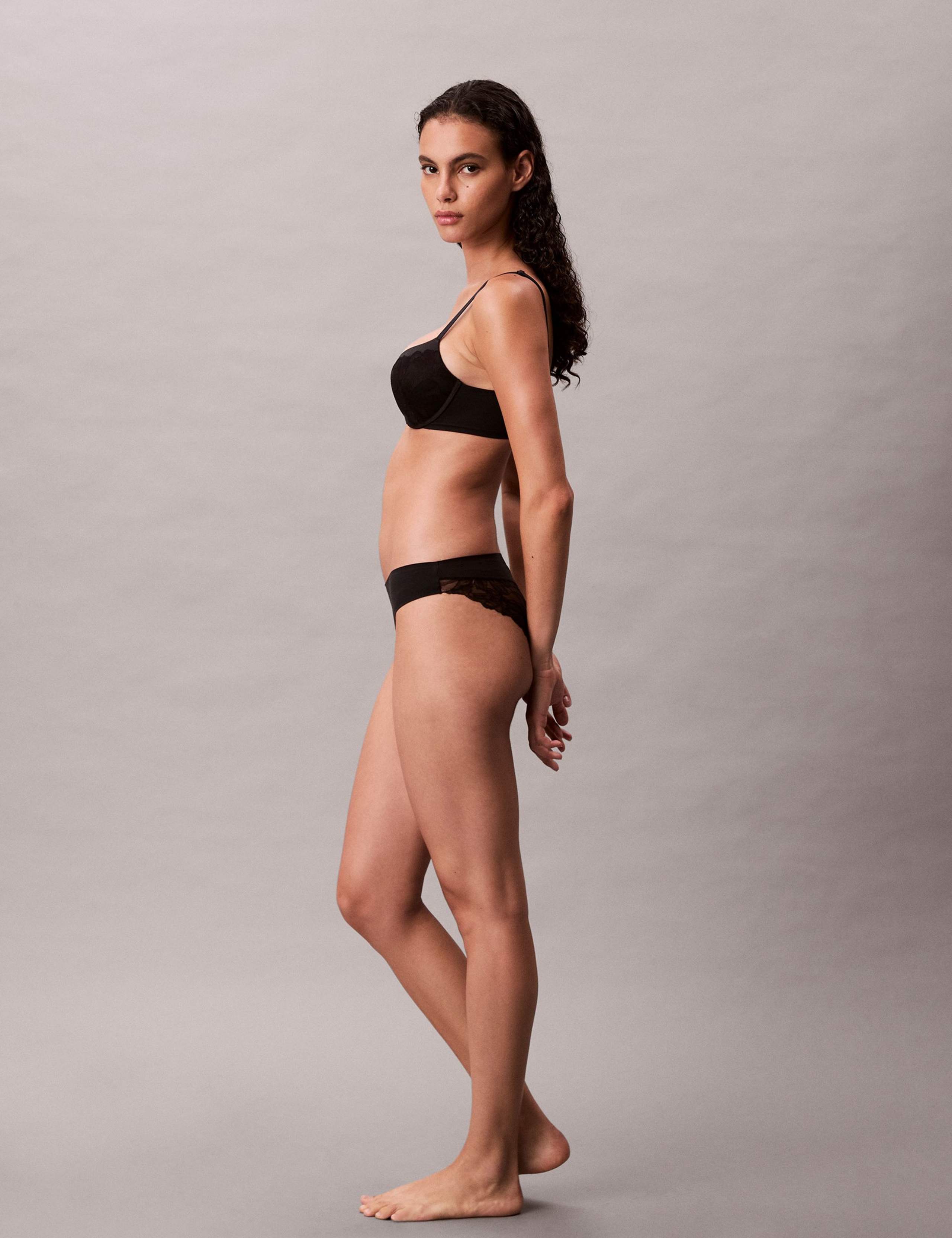 Perfectly Fit Lace Wired Push-Up Plunge Bra 3 of 5