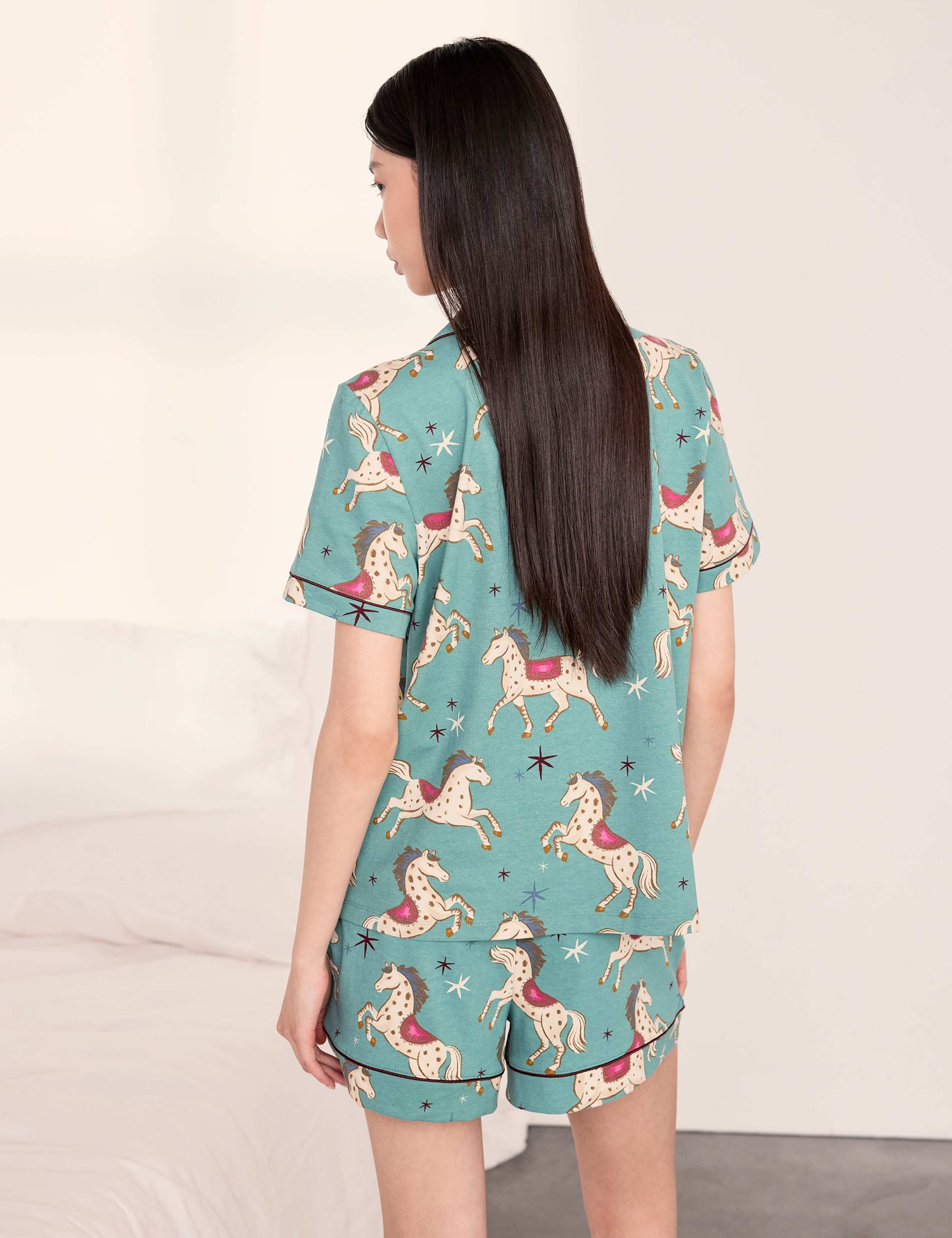 Jersey Horse Print Revere Shortie Set 5 of 6
